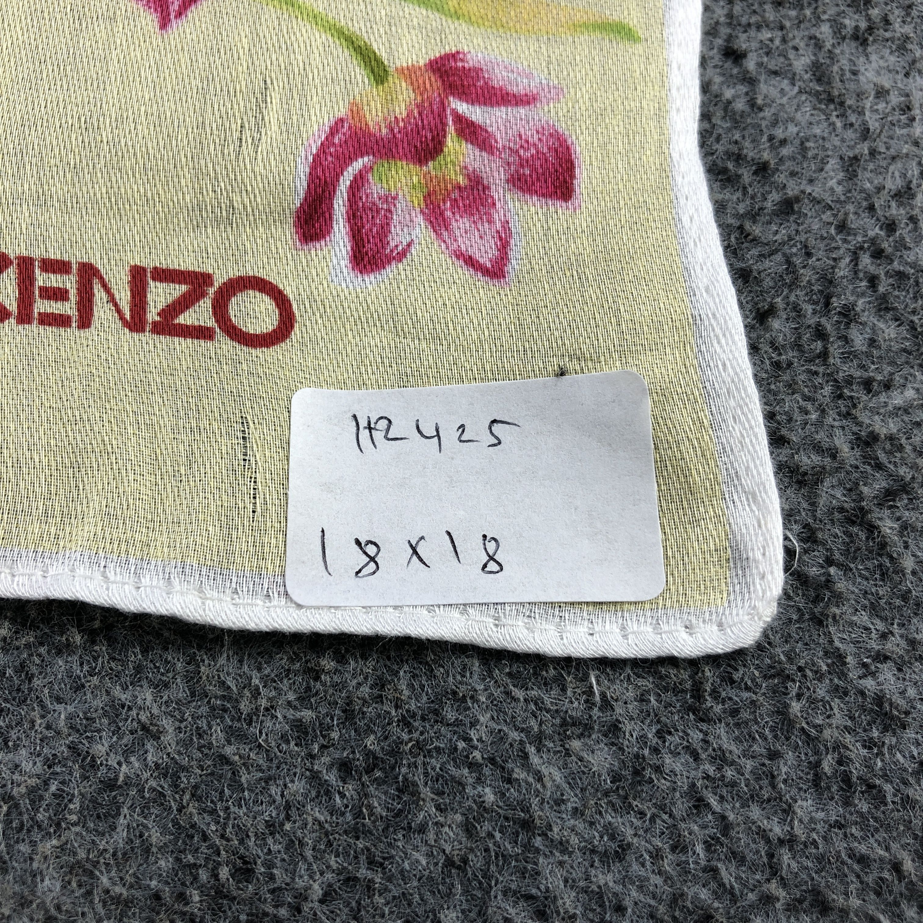 Kenzo × Vintage Kenzo Floral Handkerchief Neckerchief Bandana H2425 Size ONE SIZE - 5 Thumbnail