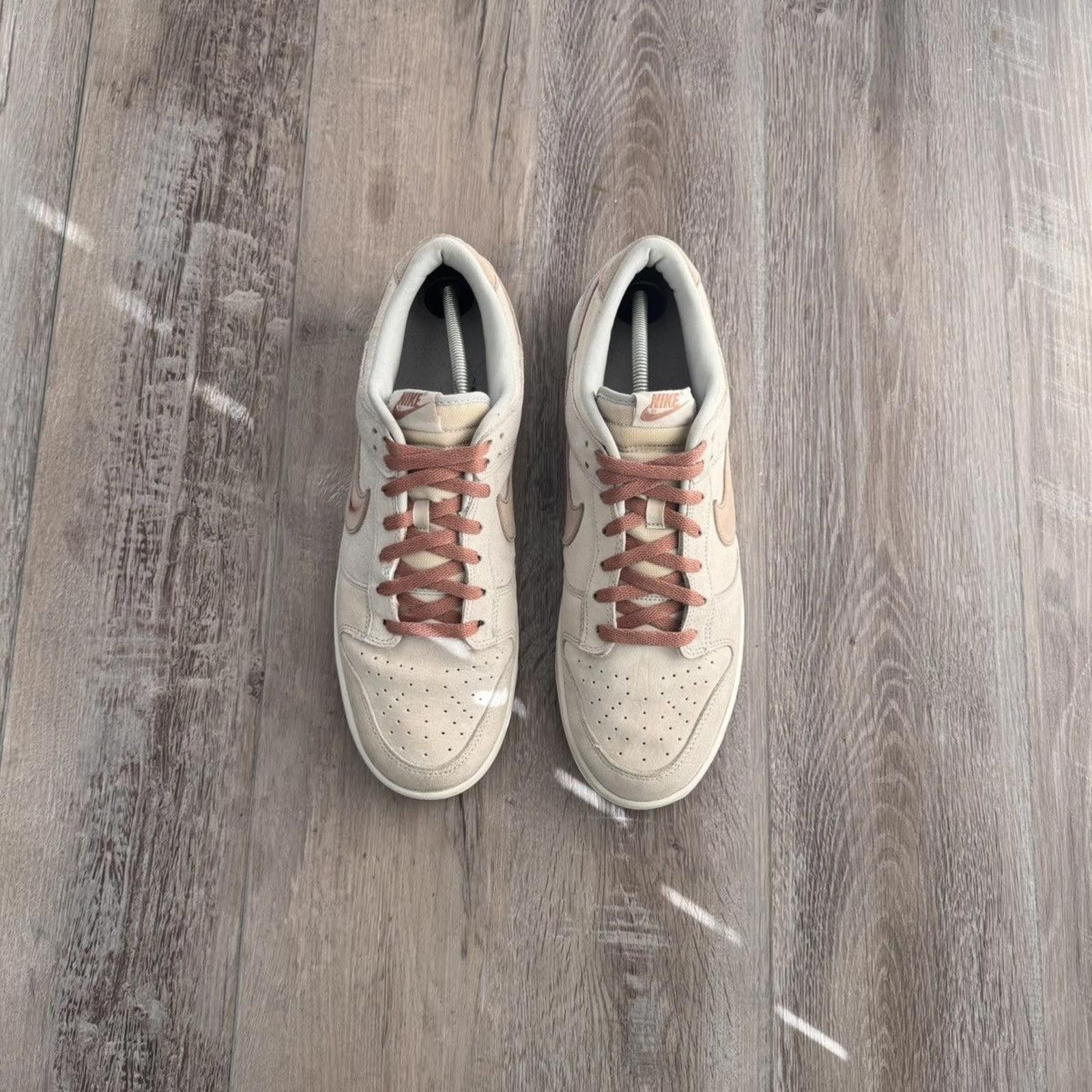 Nike NIKE • Dunk Low "Fossil Rose" (13M) Size US 13 / EU 46 - 4 Thumbnail