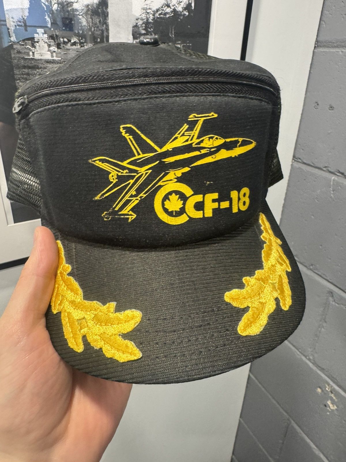 Vintage Vintage CF18 fighter jet trucker SnapBack hat os Size ONE SIZE - 3 Thumbnail