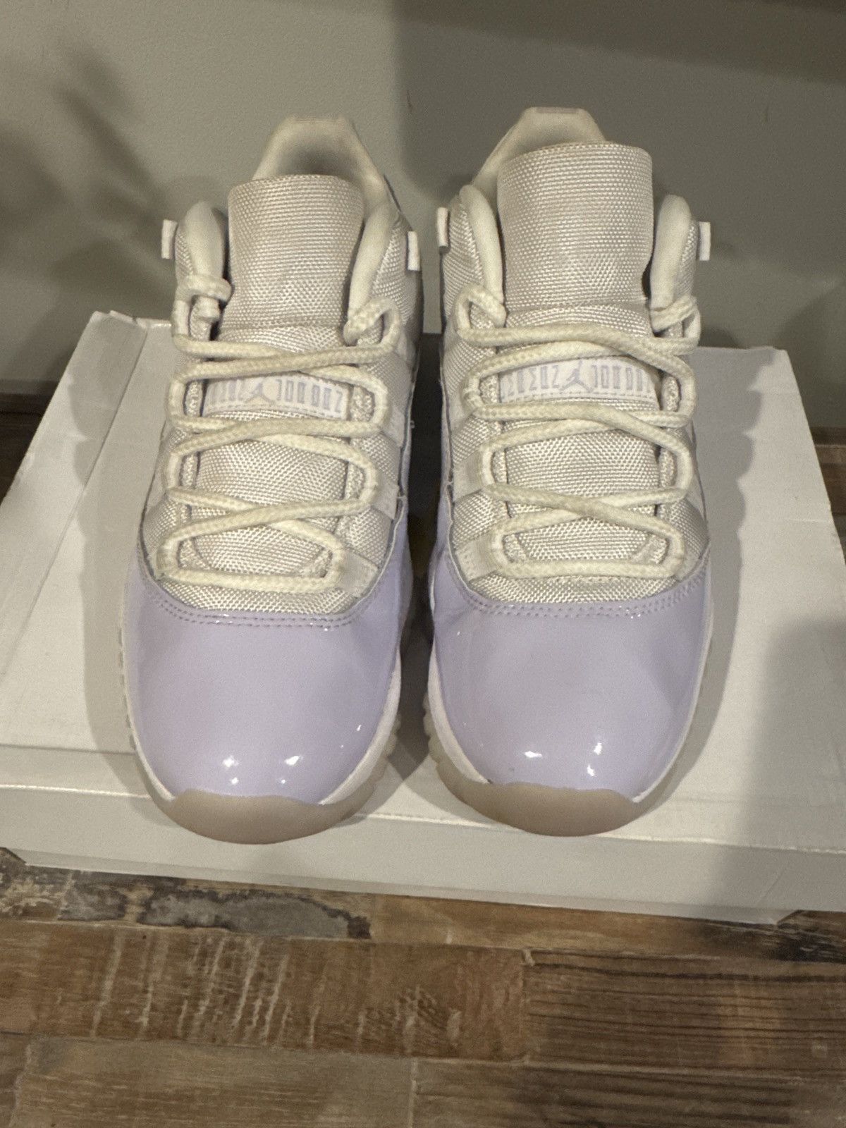 Jordan Brand Jordan 11 Pure Violet Size US 9 / IT 39 - 5 Thumbnail