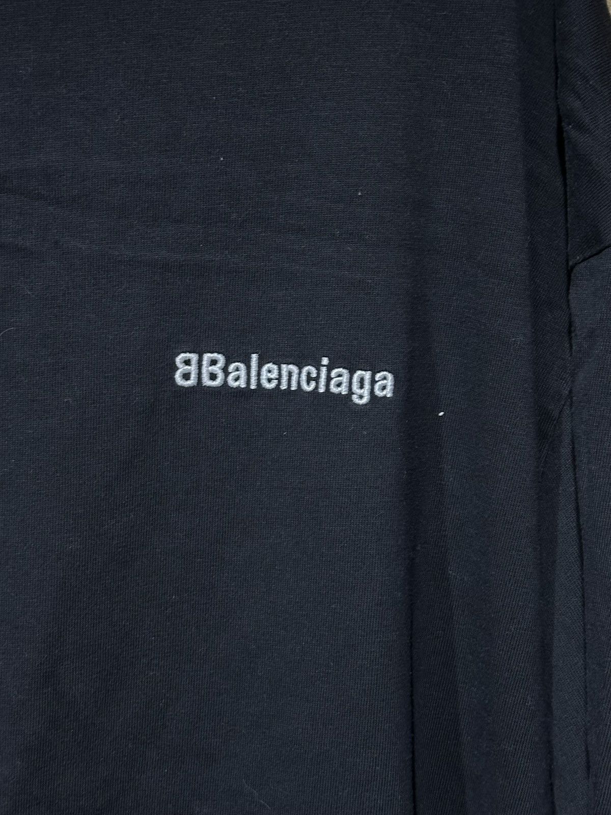 balenciaga bb logo embroidered tee