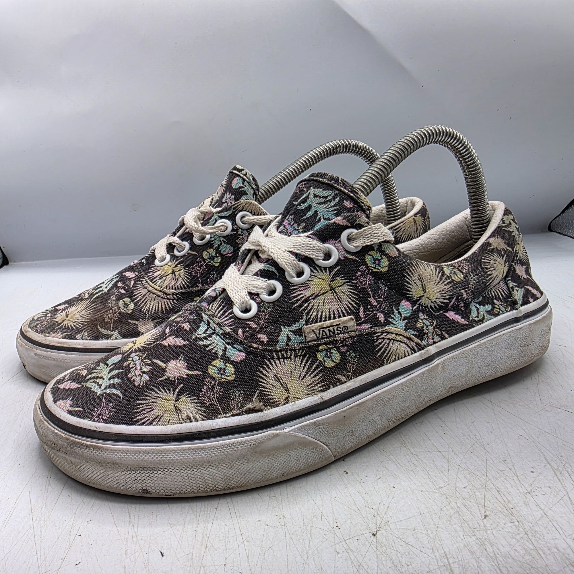 Vans Vans Era Paradise Womens Size 9 Black Floral Sneaker Shoes W Size US 9 / IT 39 - 4 Thumbnail