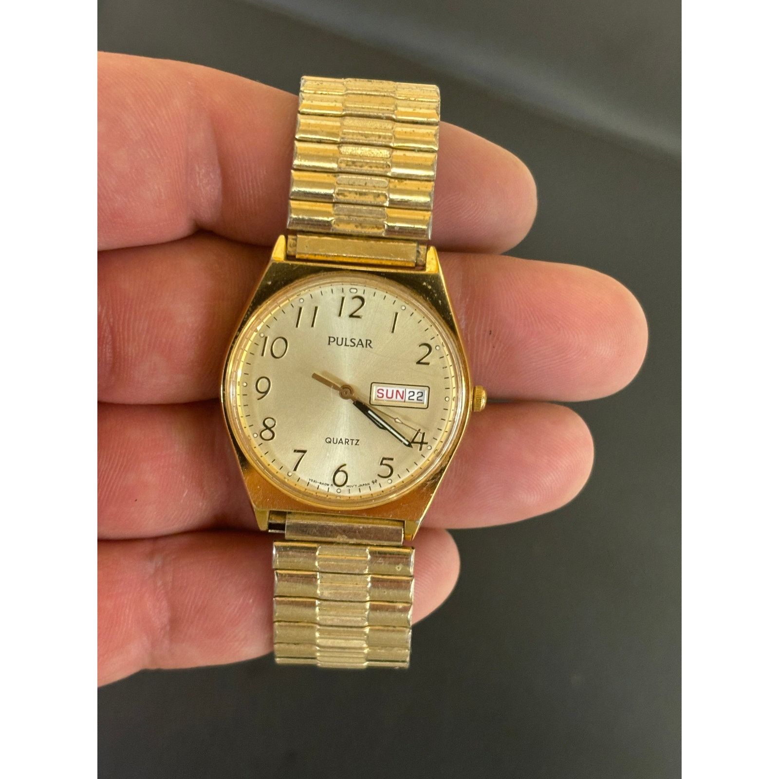 Pulsar Pulsar V533-8A70 Gold Tone Men’s Watch! New Battery! Size ONE SIZE - 1 Thumbnail