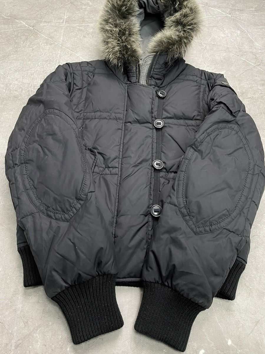 Le Grande Bleu (L.G.B.) Legrandebleu cropped puffer jacket faux fur hood Y2K hype Size US M / EU 48-50 / 2 - 7 Thumbnail