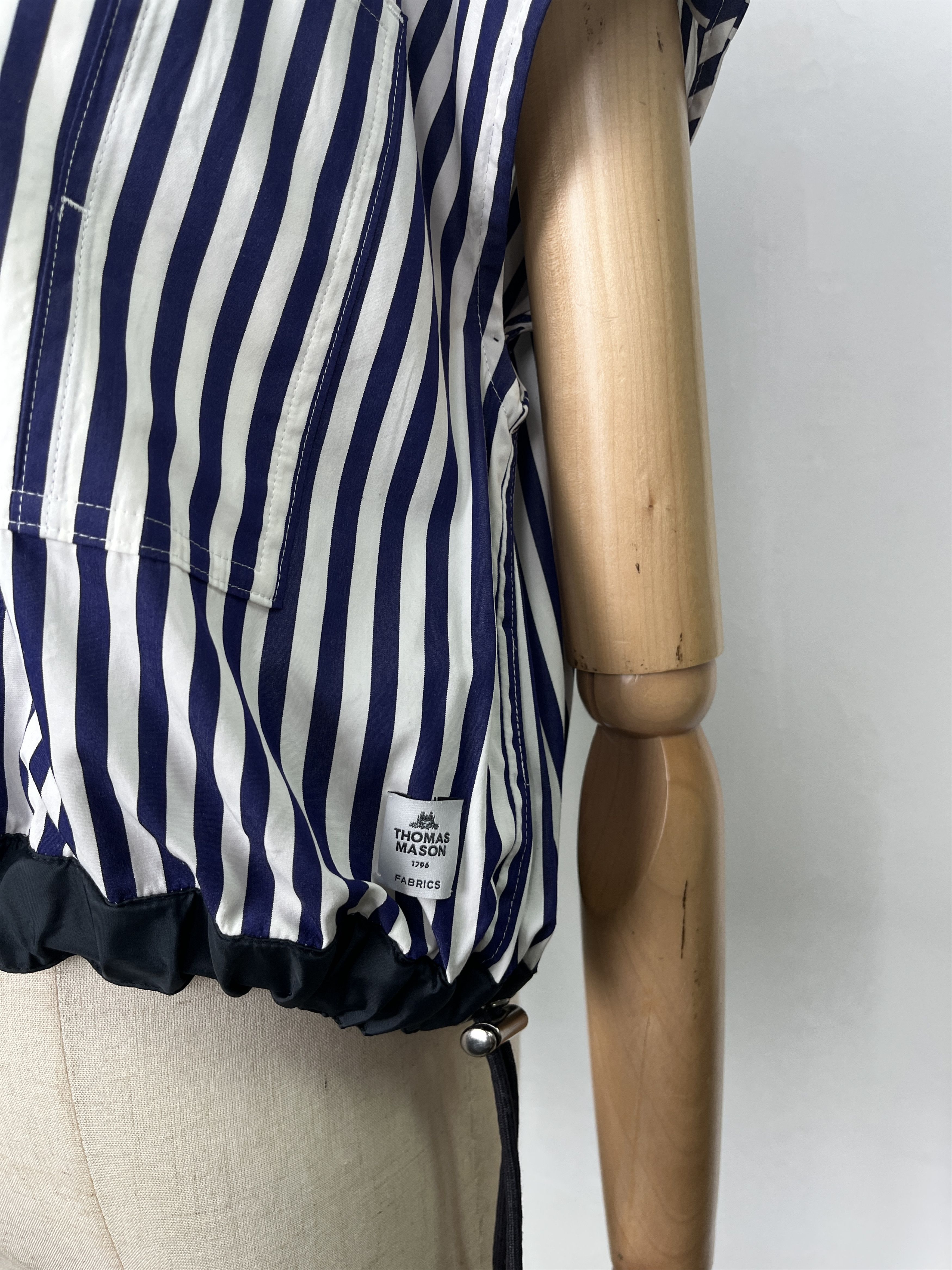 Sacai Sacai Blue Stripe Sleeveless Top With Drawstrings End Size S / US 4 / IT 40 - 4 Thumbnail