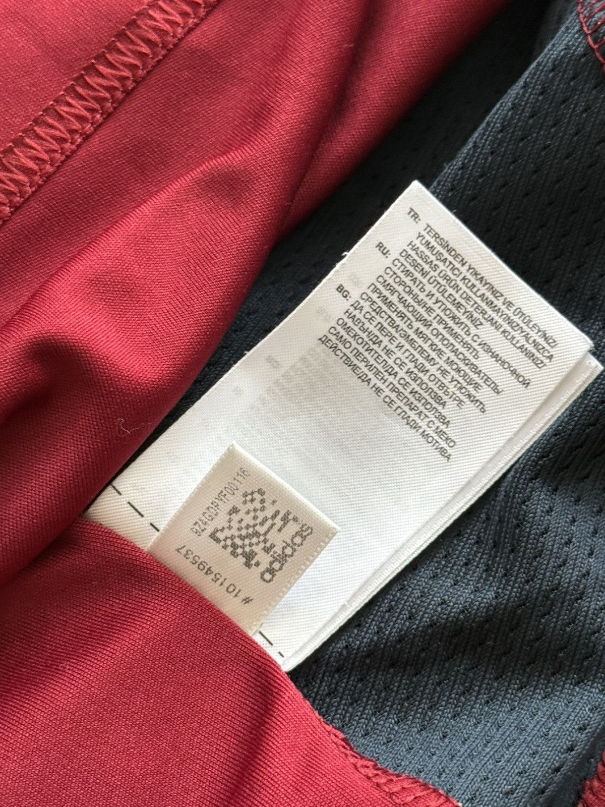 Adidas 2009/10 Adidas Denmark Home soccer jersey football tshirt Size US L / EU 52-54 / 3 - 8 Thumbnail