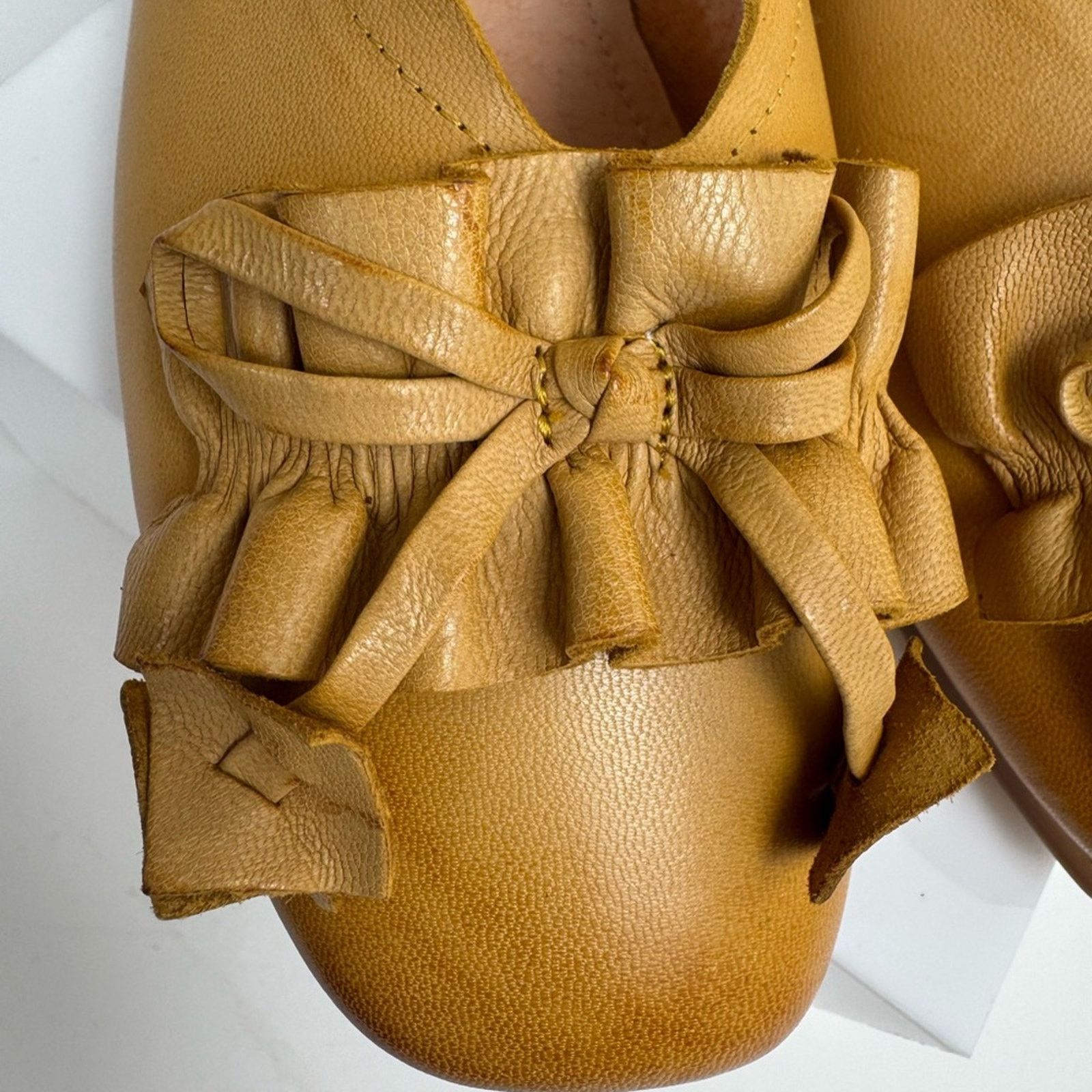 Other L’Artiste women’s buttery soft size 40/ 8.5 flats Size US 8.5 / IT 38.5 - 6 Thumbnail