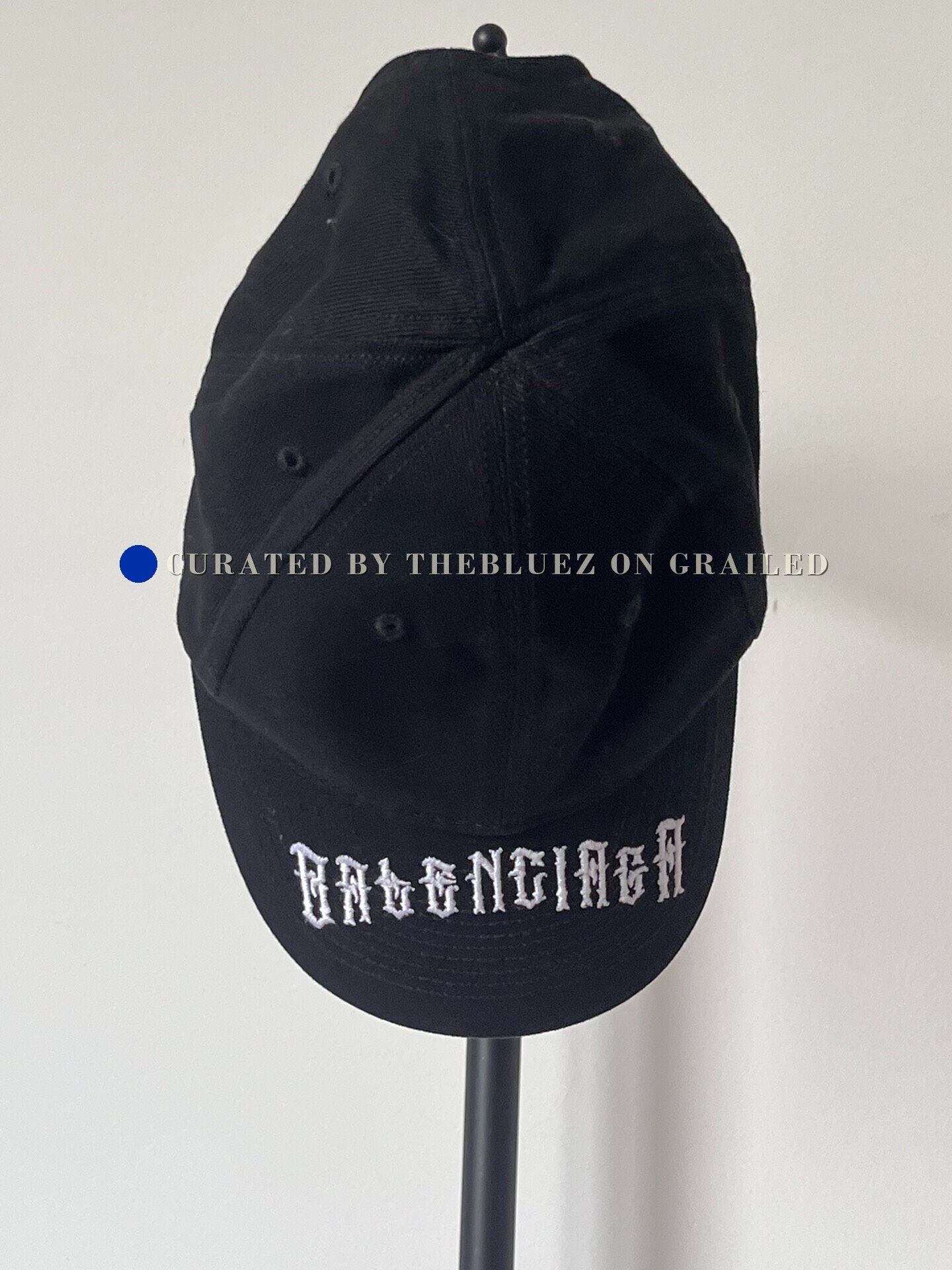 Balenciaga Balenciaga Unity ring logo embroidered skull cap beanie