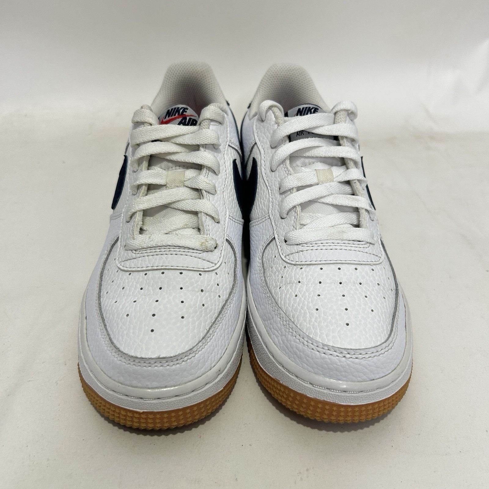 Nike Nike Air Force 1 Low ‘07 GS “Obsidian White Gum” Size US 7.5 / IT 37.5 - 2 Thumbnail