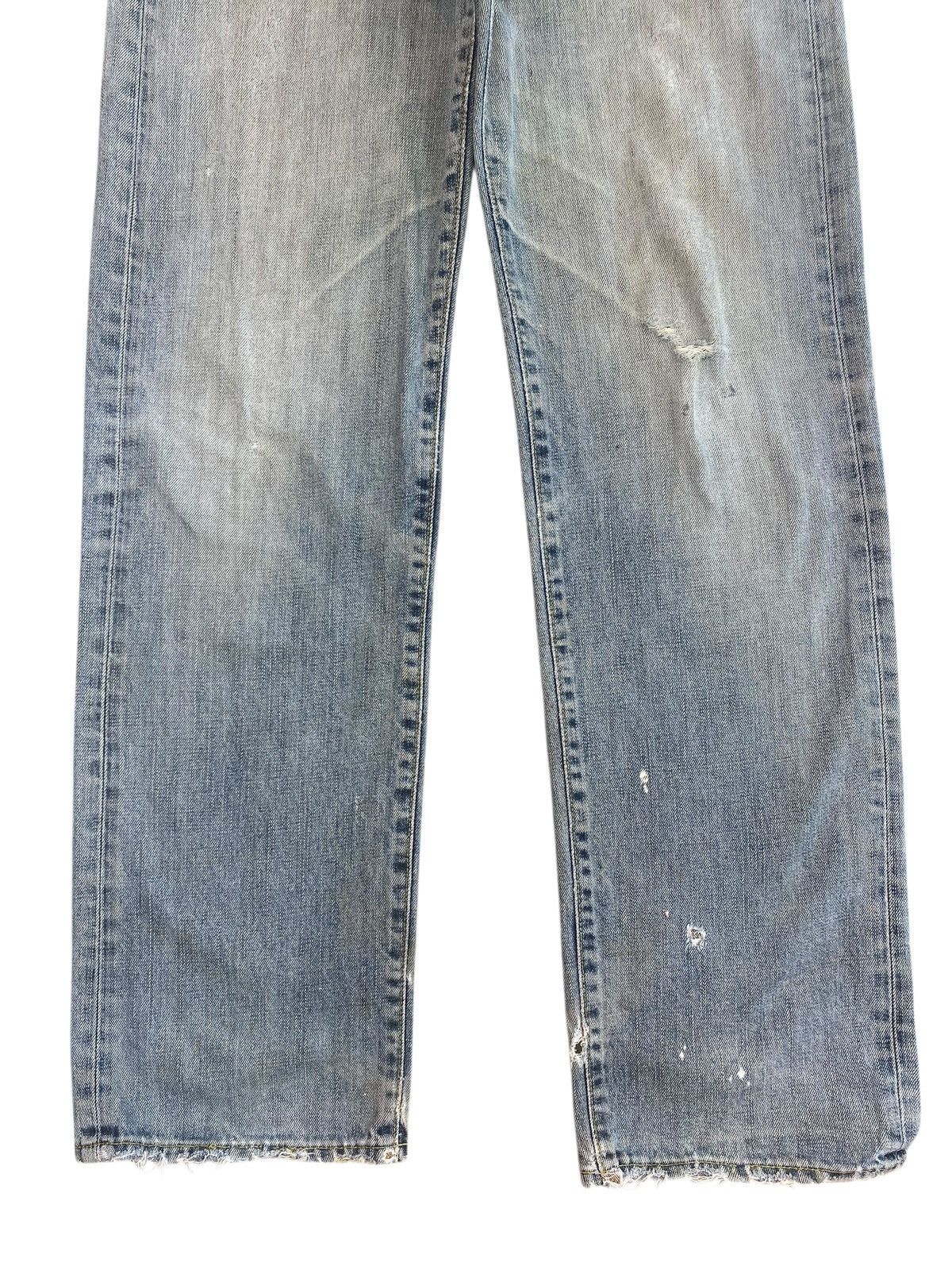 Uniqlo Uniqlo Light Blue Wash Style Loose Jeans Size US 30 / EU 46 - 9 Thumbnail