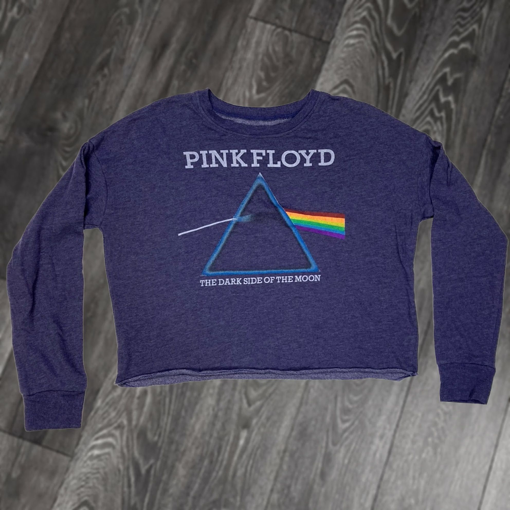 Vintage VINTAGE Pink Floyd Lightweight Crop Crewneck Sweatshirt Women Medium Blue Music Size M / US 6-8 / IT 42-44 - 1 Thumbnail