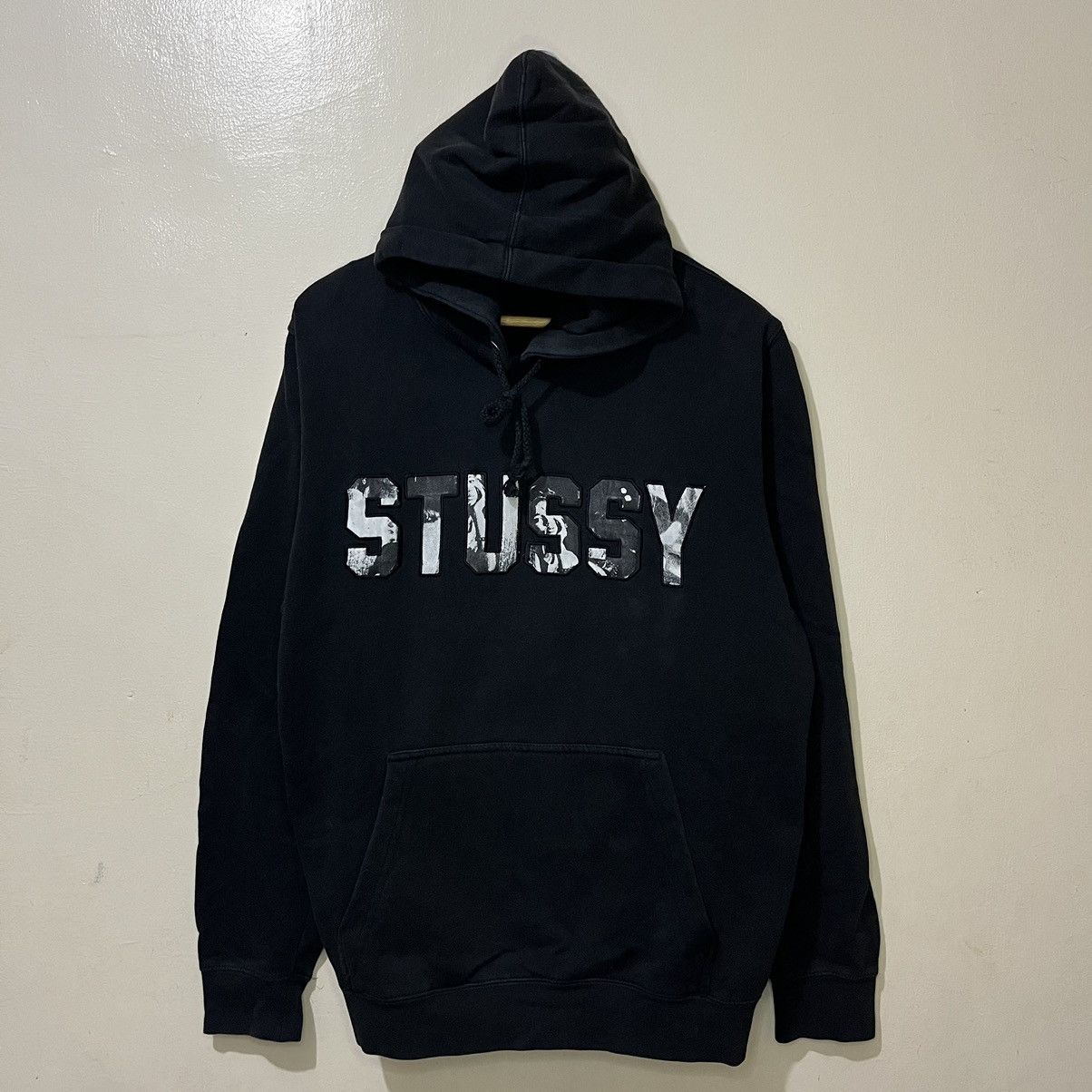 Stussy Vintage Stussy x Laura Pullover Hoodie Size US L / EU 52-54 / 3 - 1 Thumbnail