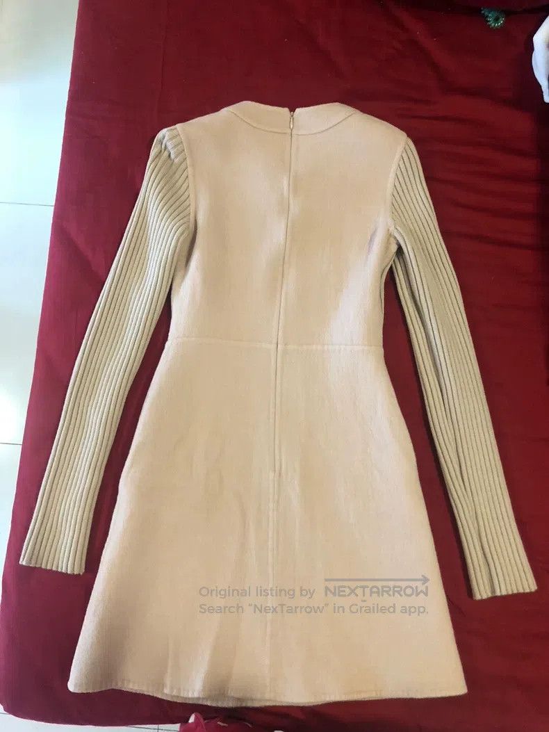 Valentino Valentino wool dress Size M / US 6-8 / IT 42-44 - 2 Thumbnail