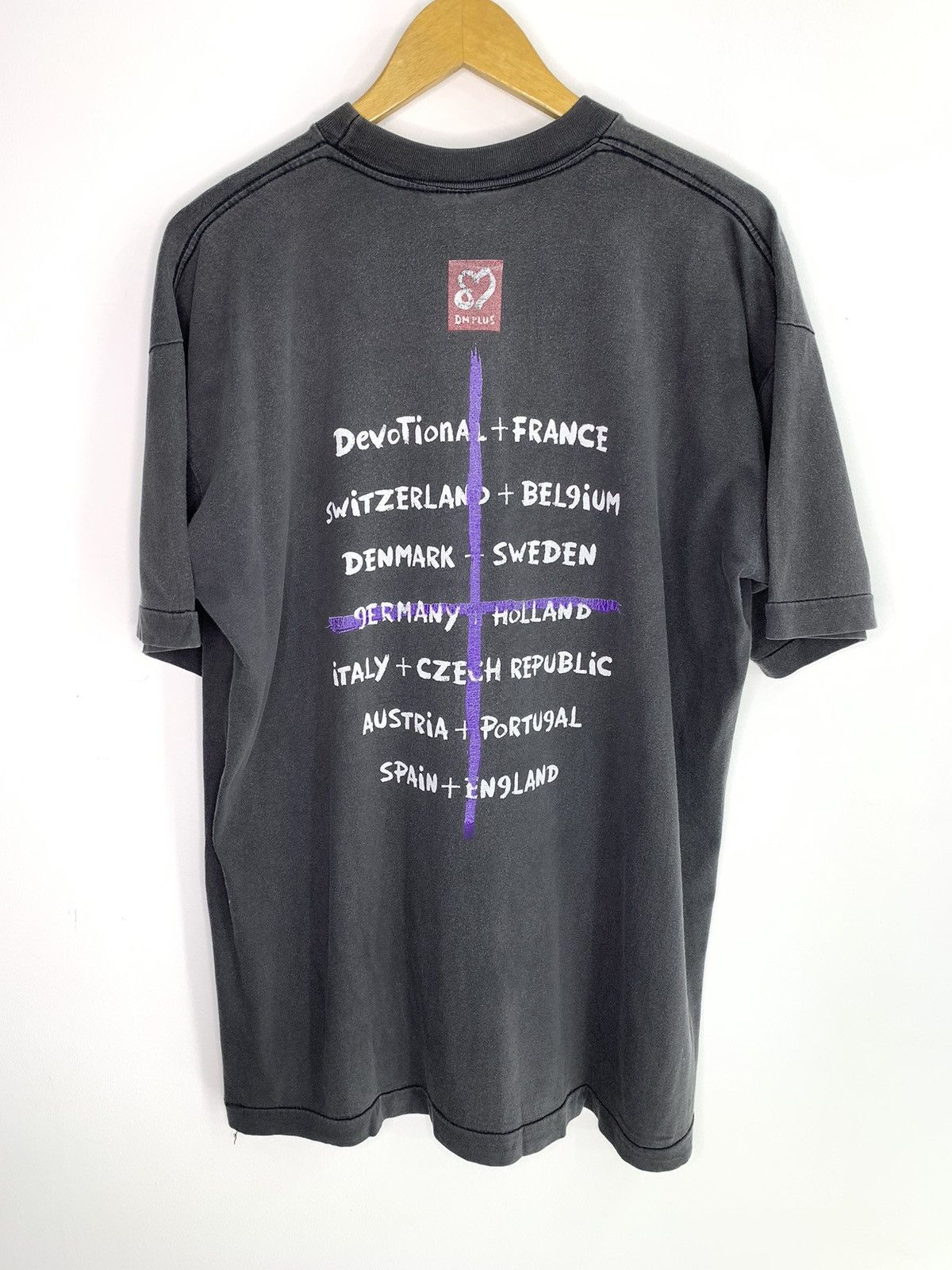 Vintage Depeche Mode Devotional Tour 1993 T-Shirt XL Size Size US XL / EU 56 / 4 - 3 Thumbnail