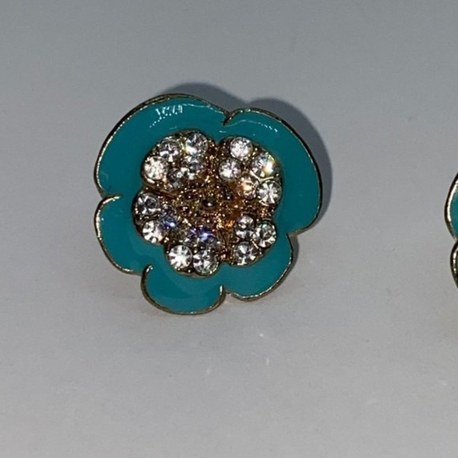 Handmade Gold-Tone Blue Clear Rhinestone Flower Stud Earrings Size ONE SIZE - 5 Thumbnail
