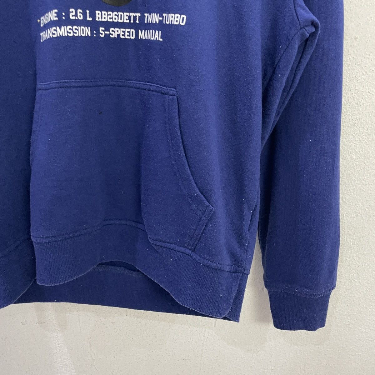 Nissan Vintage Nissan Skyline Gt-r Hoodies Sweatshirt Size US M / EU 48-50 / 2 - 2 Thumbnail