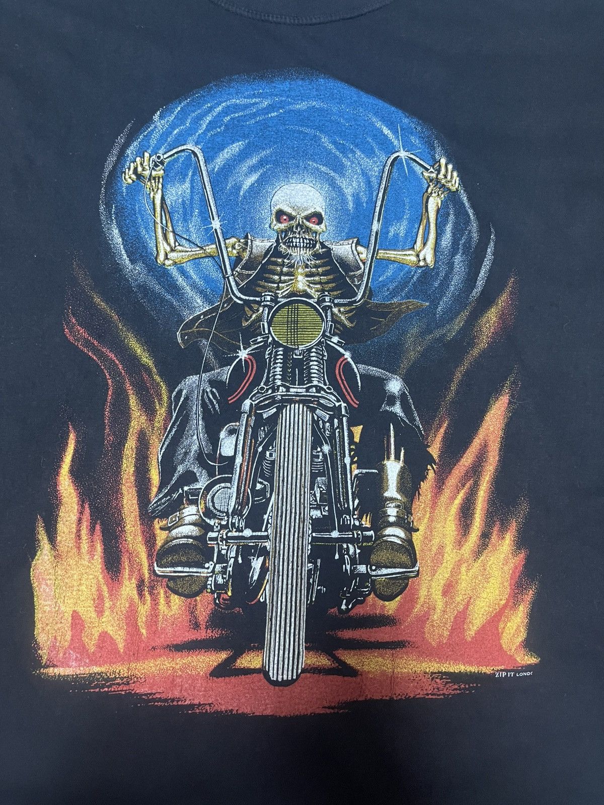 Vintage Vintage Zip It London skull motorcycle T-Shirt size XXL Size US XXL / EU 58 / 5 - 2 Thumbnail