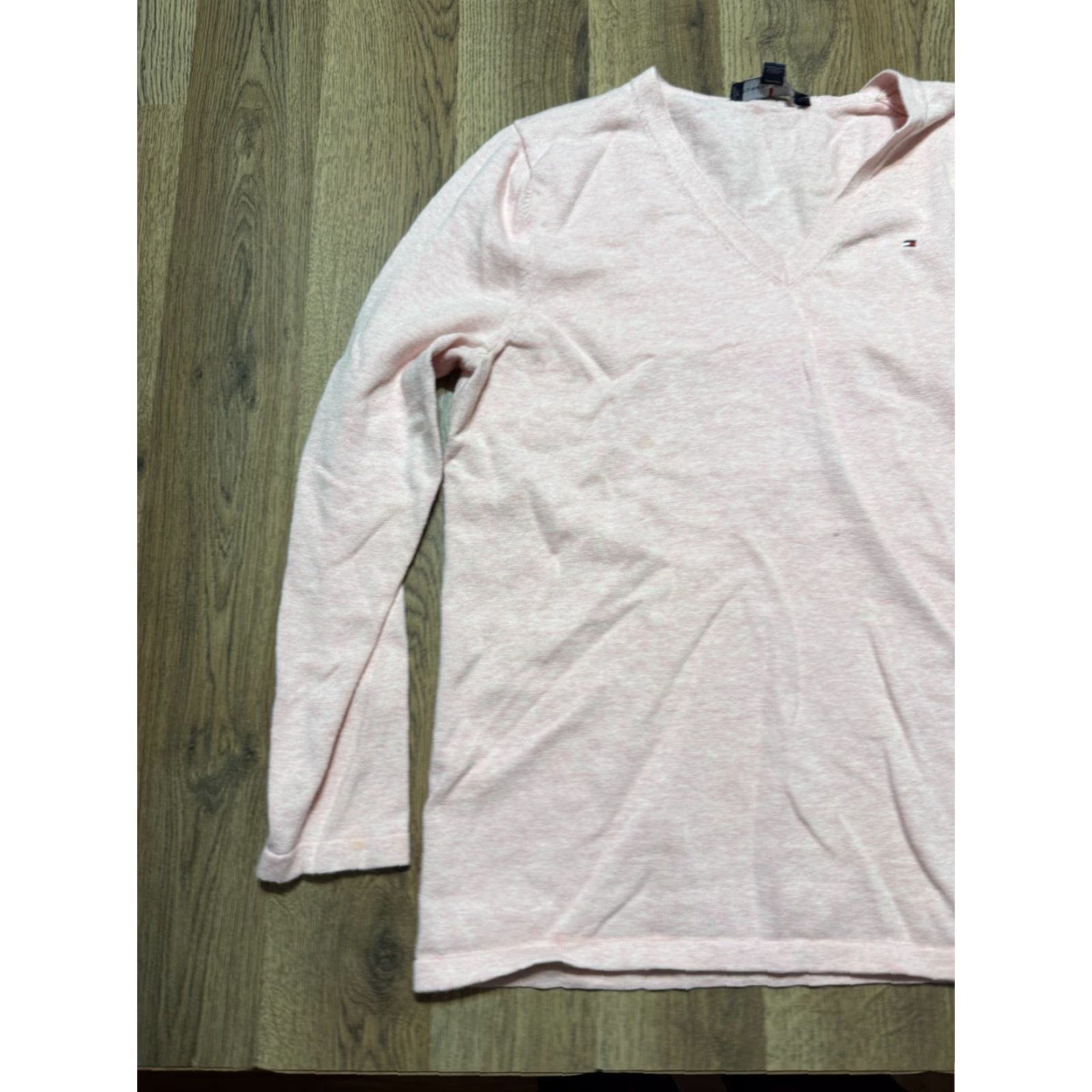 Tommy Hilfiger Tommy Hilfiger Shirt Women's Size XL Pink Long Sleeve V-neck Size XL / US 12-14 / IT 48-50 - 3 Thumbnail