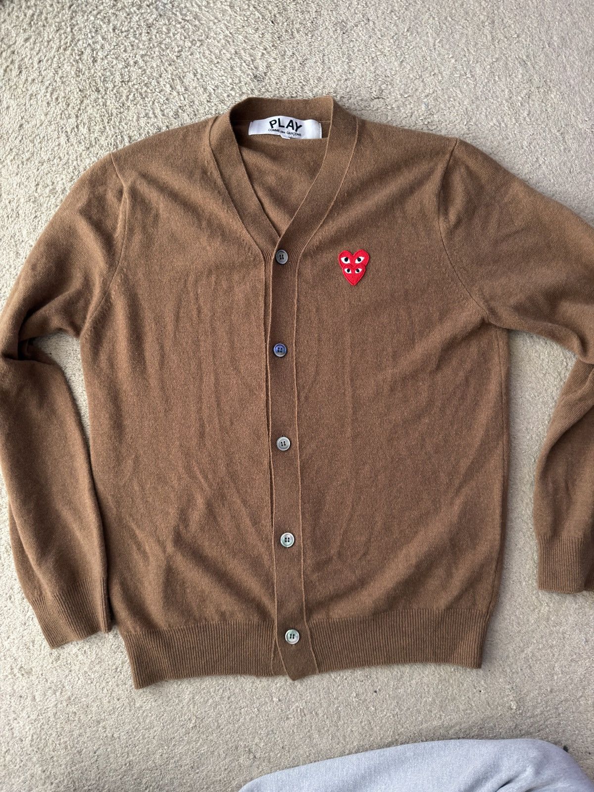 Comme des Garcons PLAY Comme des Garcons Play double heart cardigan XL Size US XL / EU 56 / 4 - 1 Thumbnail