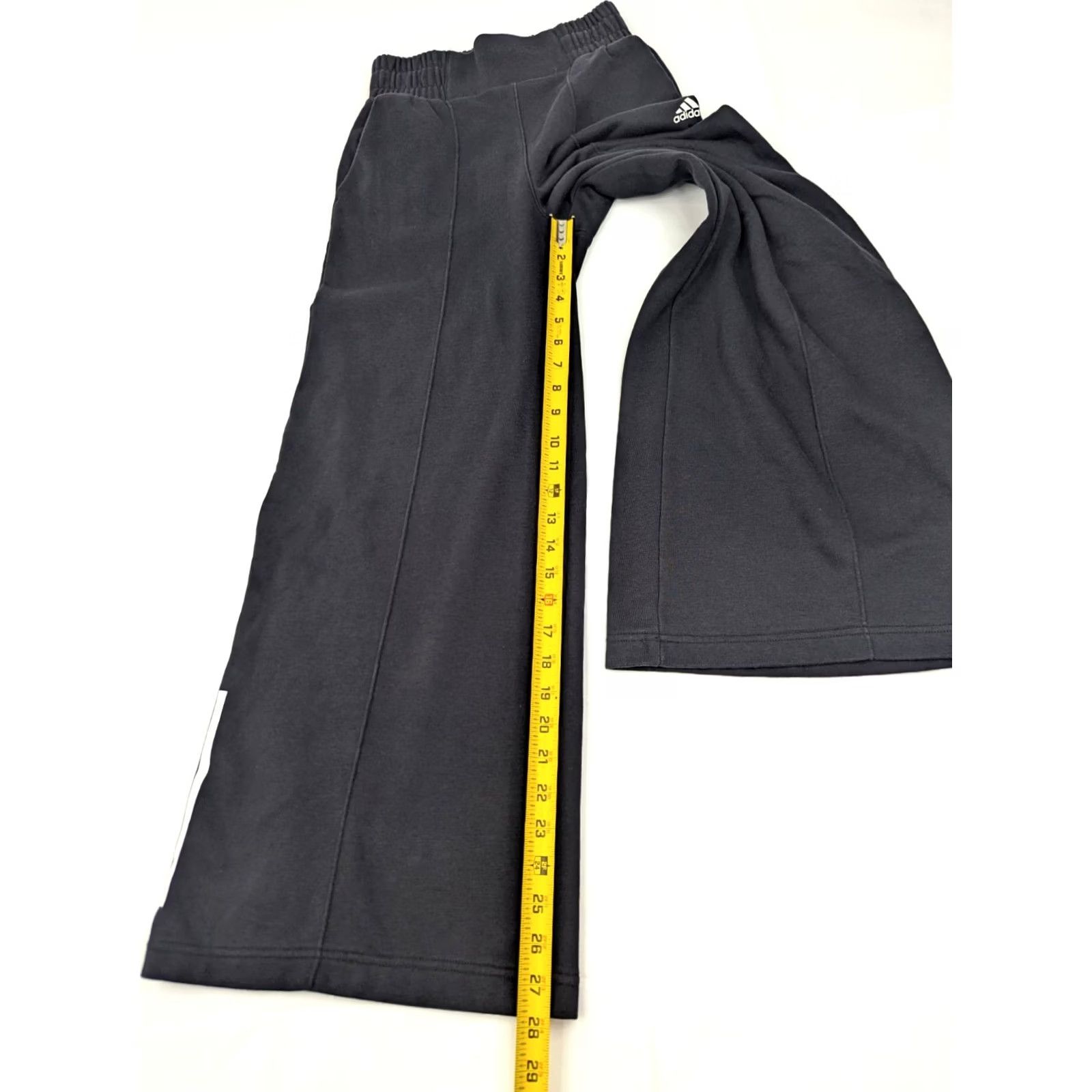 Adidas Adidas Baggy Sweatpant Women XS Black Wide-Leg Striped 3 Stripe Pockets Athleisure City Clubwear Hip Hop Sports Pants Girls Womens XS Black Size 26" / US 2 / IT 38 - 7 Thumbnail