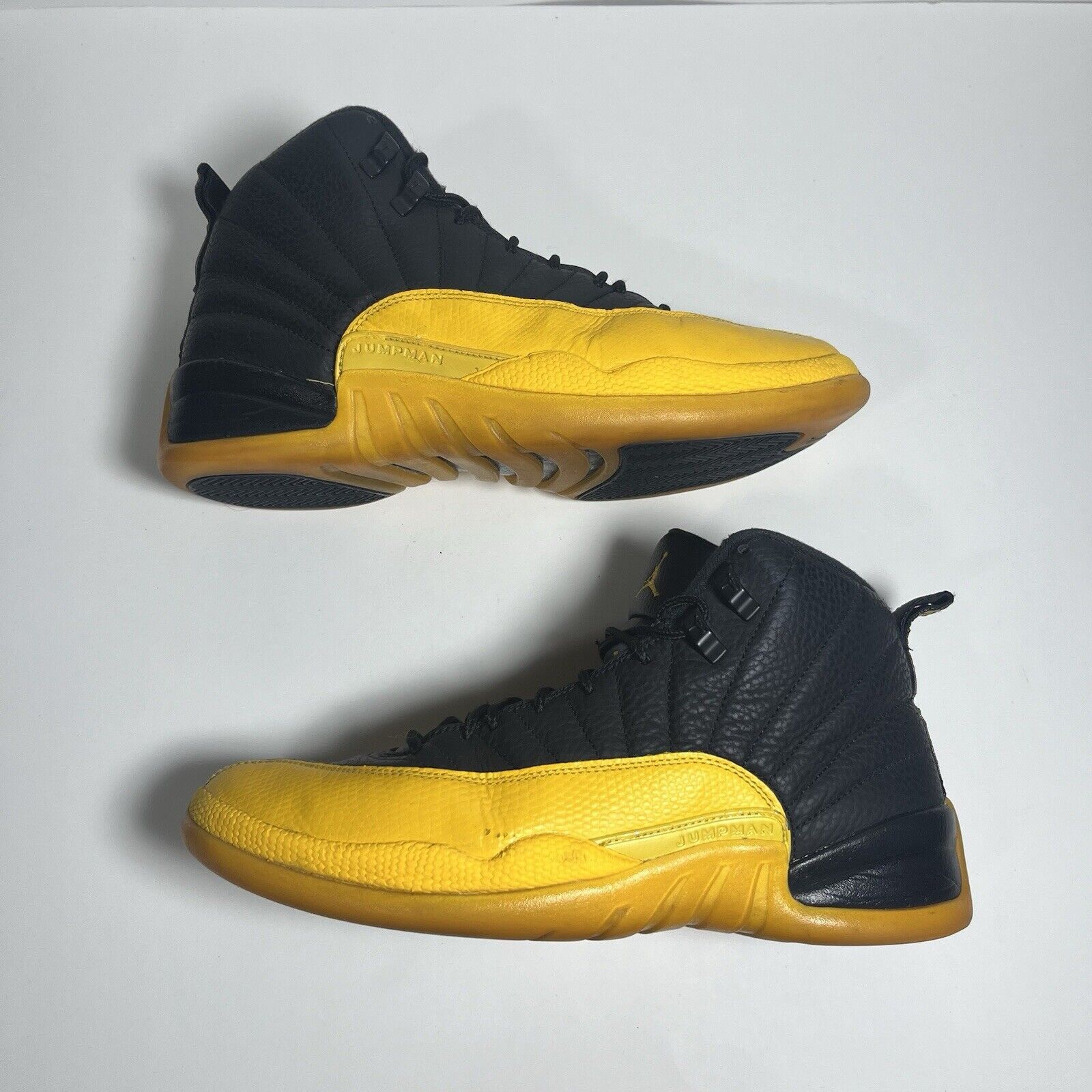 Jordan Brand Size 10.5 - Jordan 12 Retro University Gold 2020 Size US 10.5 / EU 43-44 - 2 Thumbnail