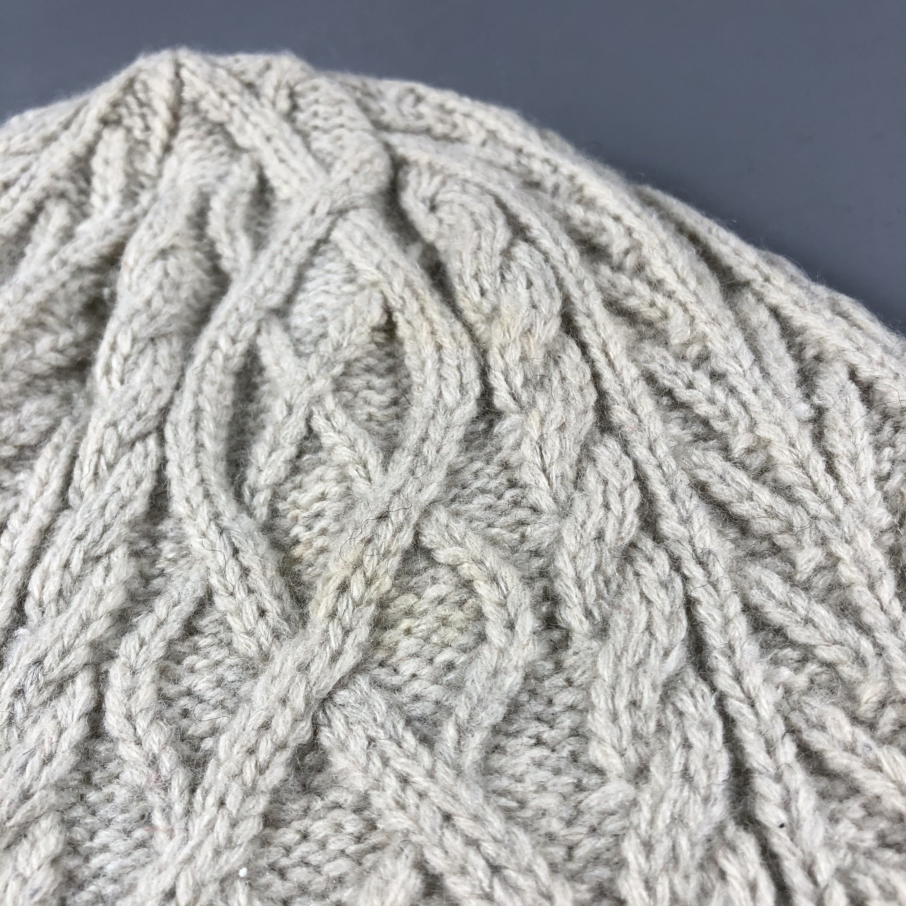 Vintage Pylon Cable Knit Visor Earflap Beanie Snowcap Snow Hat B756 Size ONE SIZE - 6 Thumbnail