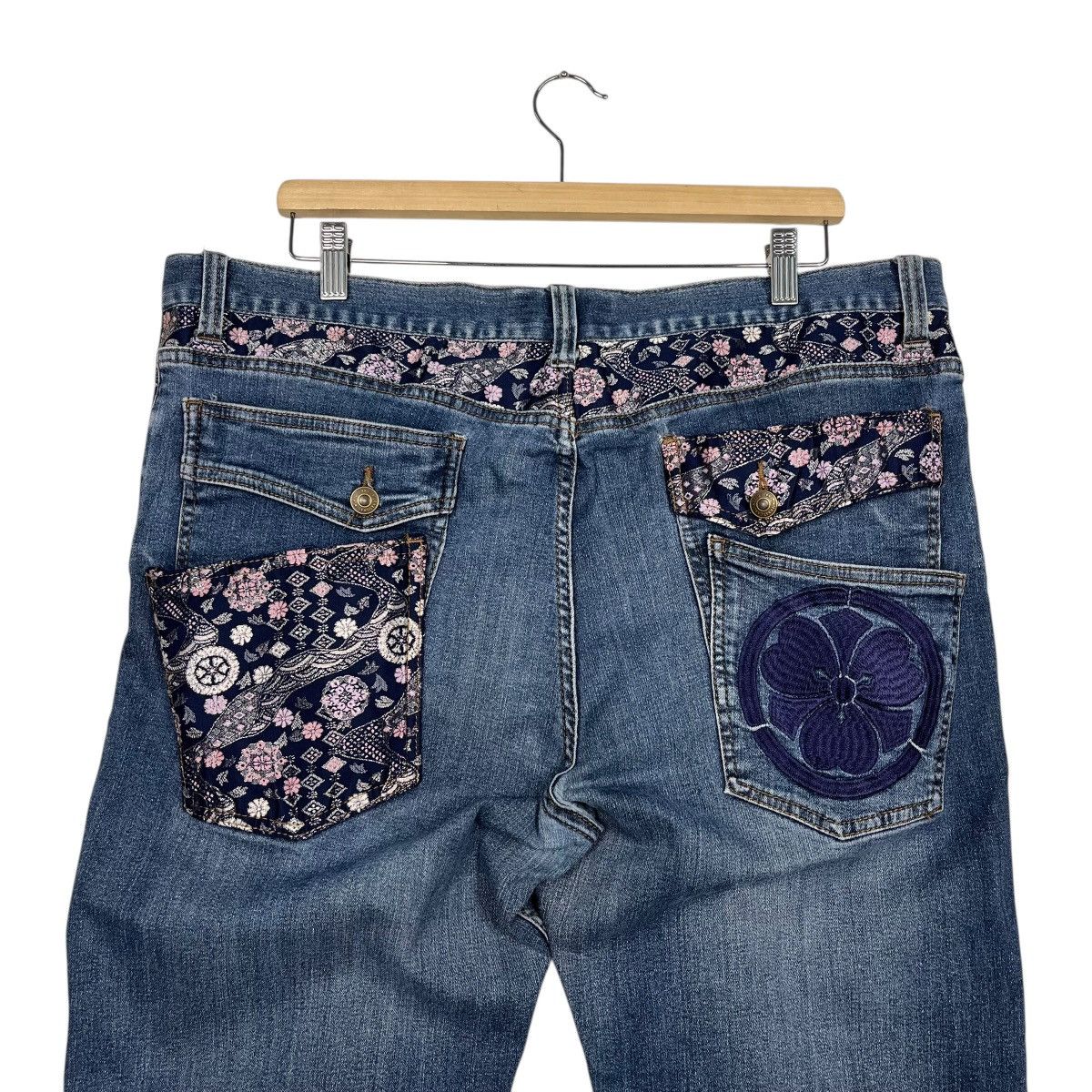 Japanese Brand Vintage Japanese Designer Embroidery Logo Denim Size US 38 / EU 54 - 8 Thumbnail