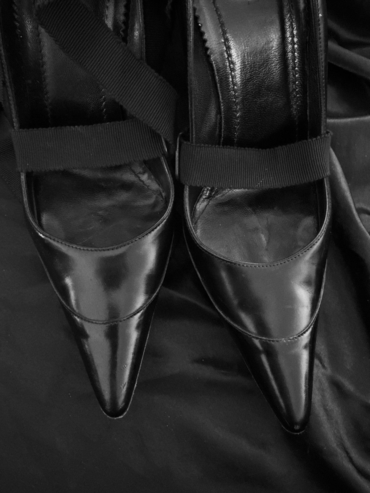 Tom Ford Gucci by Tom Ford 2002 Runway Lace Up High Heel Size US 7 / IT 37 - 14 Thumbnail
