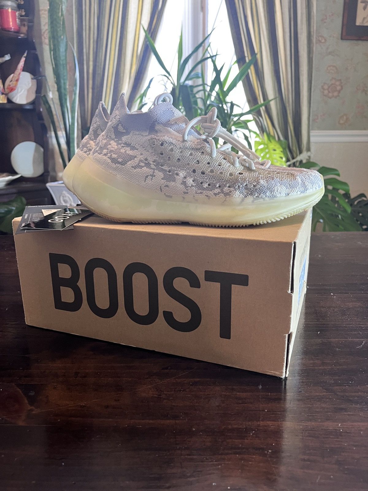 yeezy boost 380 box adidas engineered Primeknit in a sock 380 Mist Yeezy 380 V2