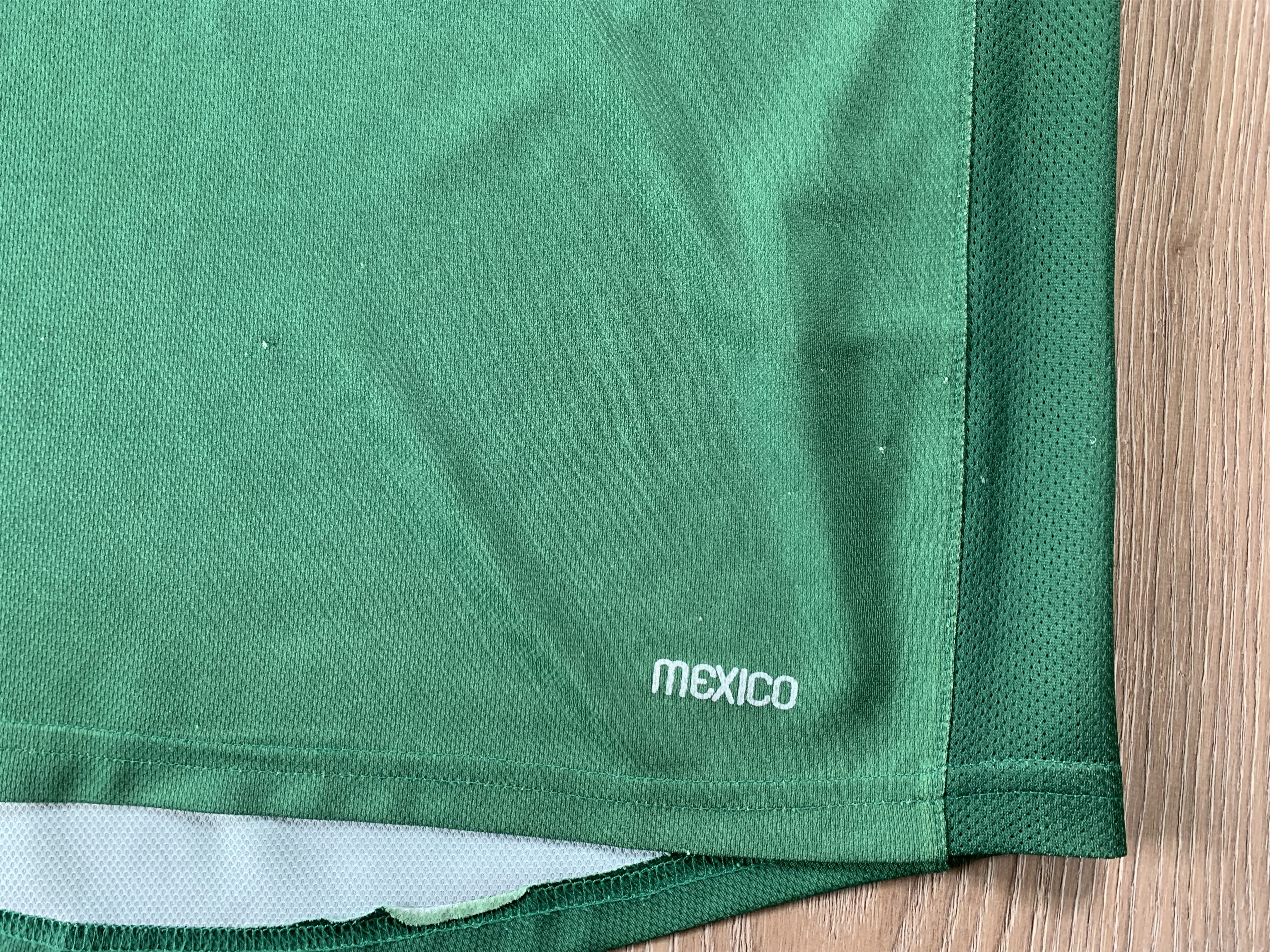 Vintage Vintage Nike Mexico World Cup Shirt Jersey 2006 Size US L / EU 52-54 / 3 - 7 Thumbnail