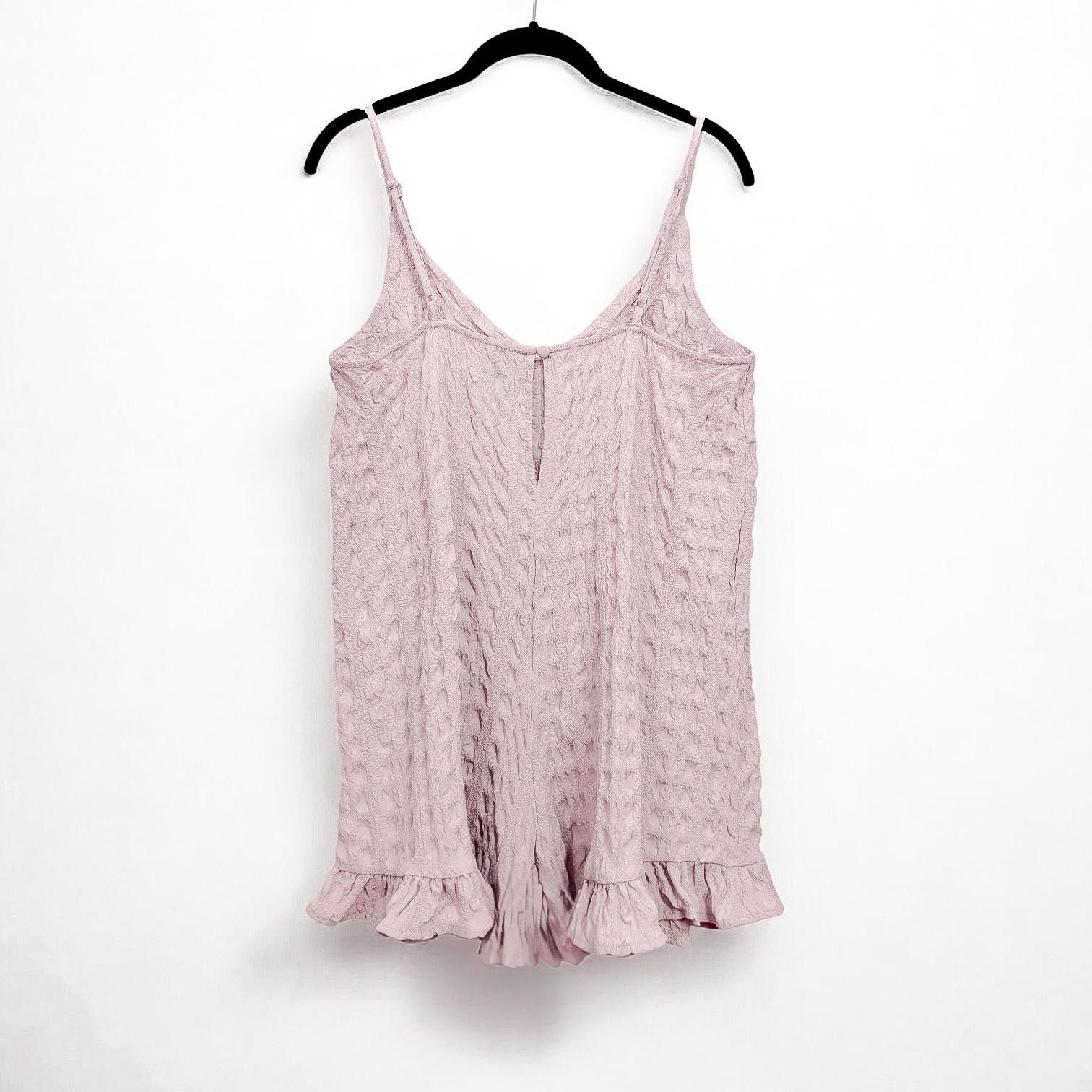Asos Chic Pink Ruffled Playsuit Romper Size 27" / US 4 / IT 40 - 5 Thumbnail