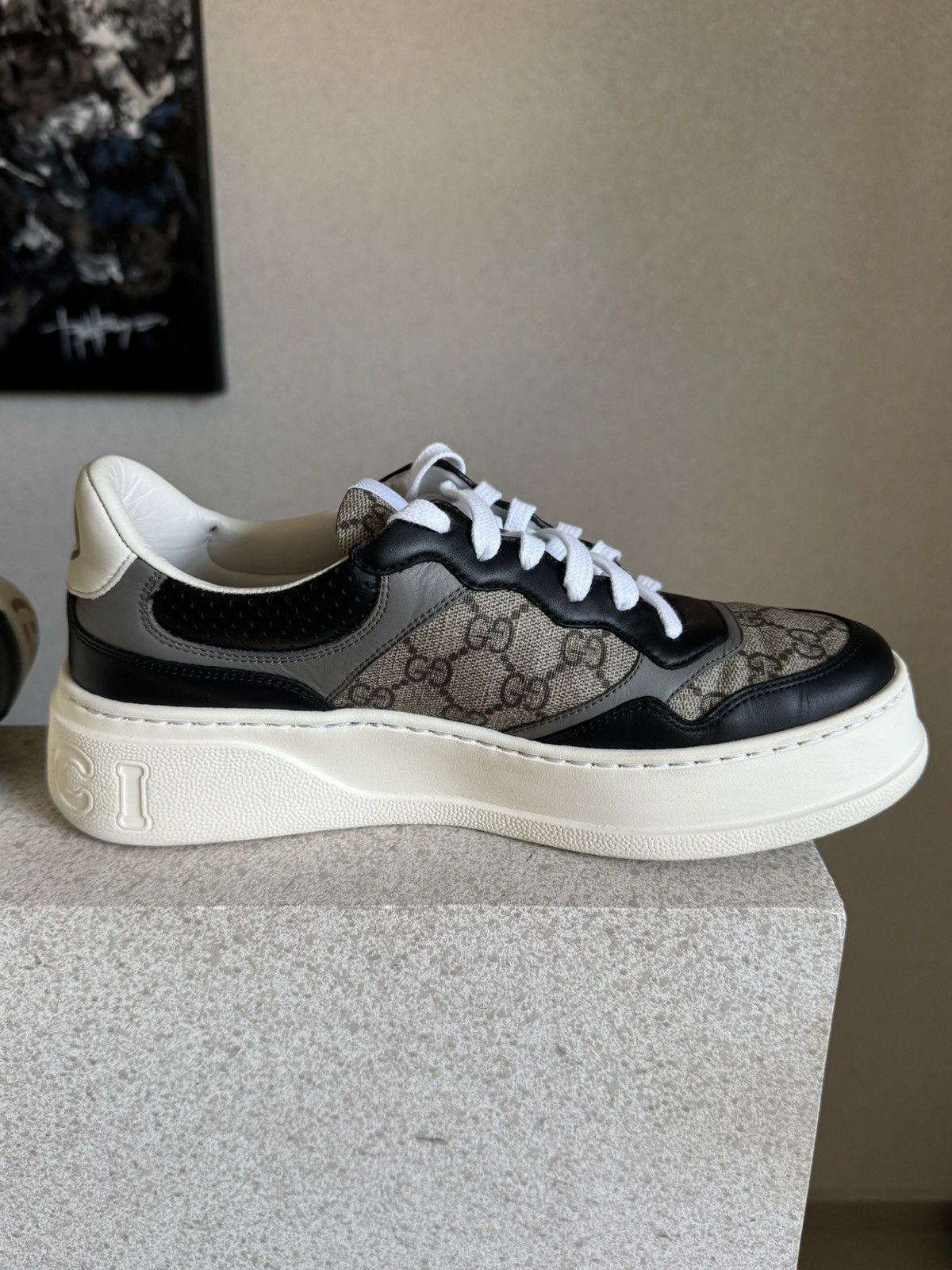 Gucci Gucci Monogram Street Style Logo Sneakers 'Beige Black' Size US 9 / EU 42 - 8 Thumbnail