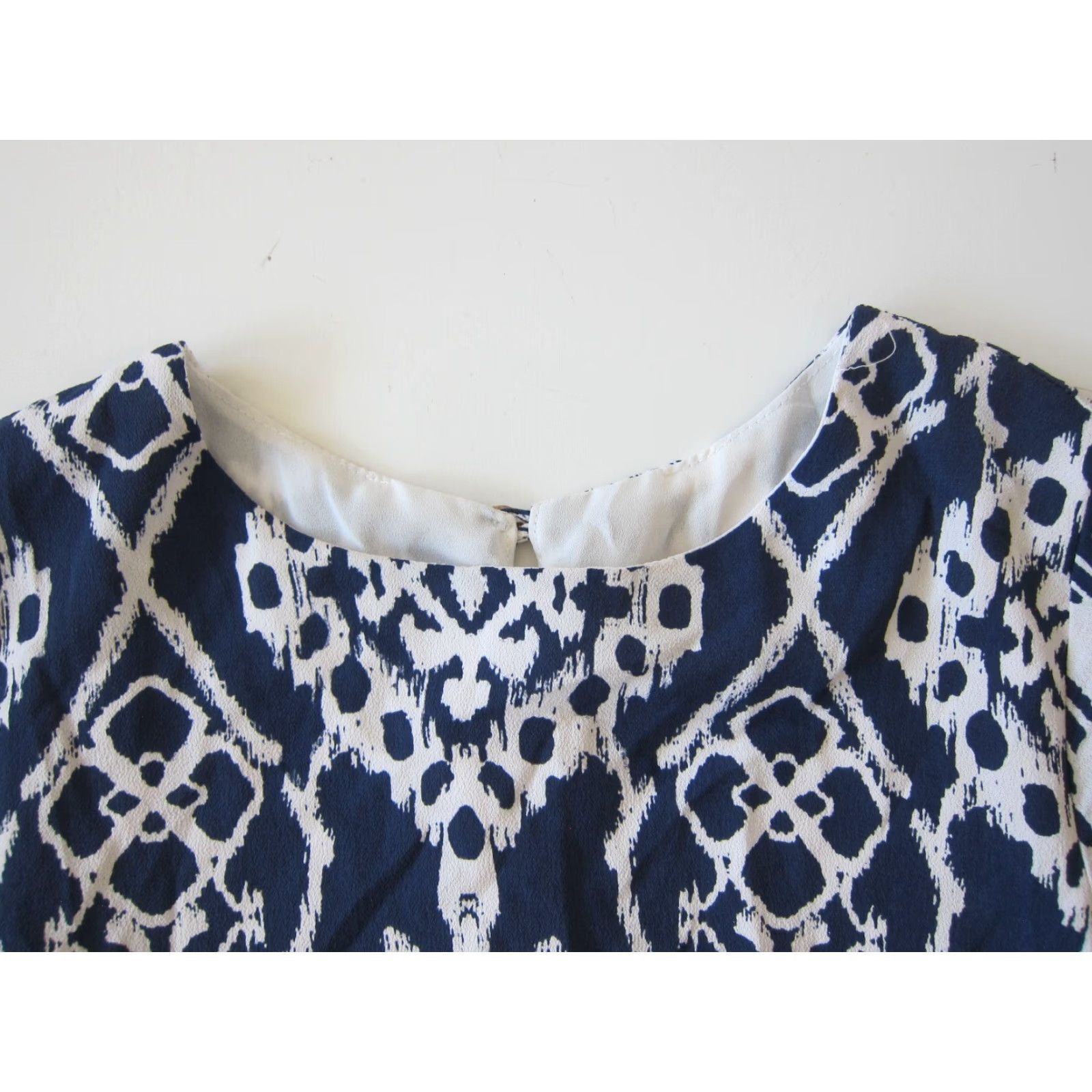 Vintage Lucy Love 100% Rayon Blue White Short Sleeve Tunic Sheath Shift Dress Women XS Size 26" / US 2 / IT 38 - 5 Thumbnail