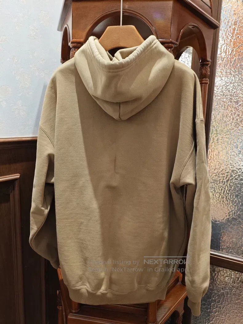 Balenciaga Balenciaga Sweatshirt - Khaki Size US S / EU 44-46 / 1 - 2 Thumbnail