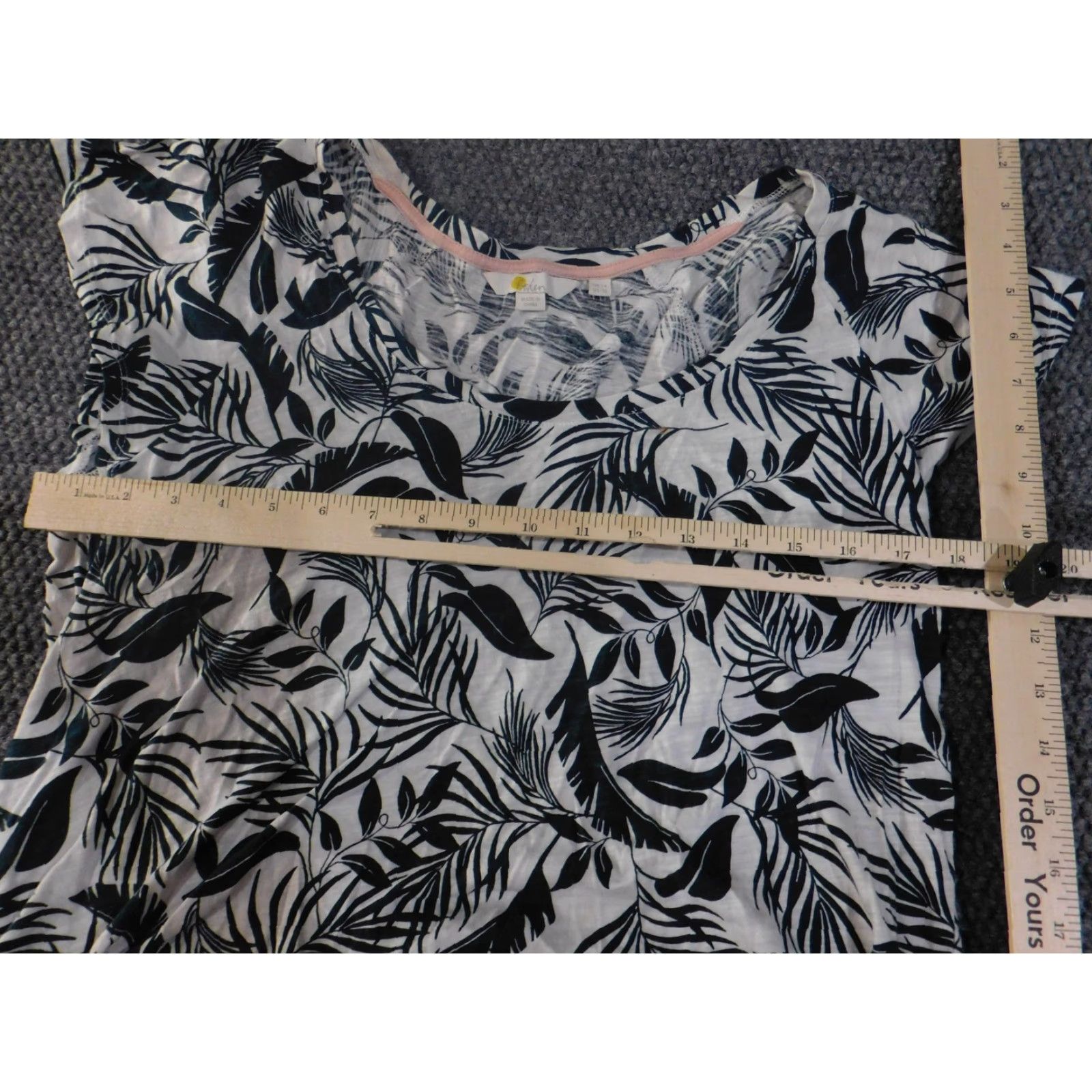 Boden Boden Shirt Womens US 10 Black White Leaf Print 100% Cotton Scoop Neck Short Sleeve Cap Sleeve Floral Tee Size L / US 10 / IT 46 - 7 Thumbnail