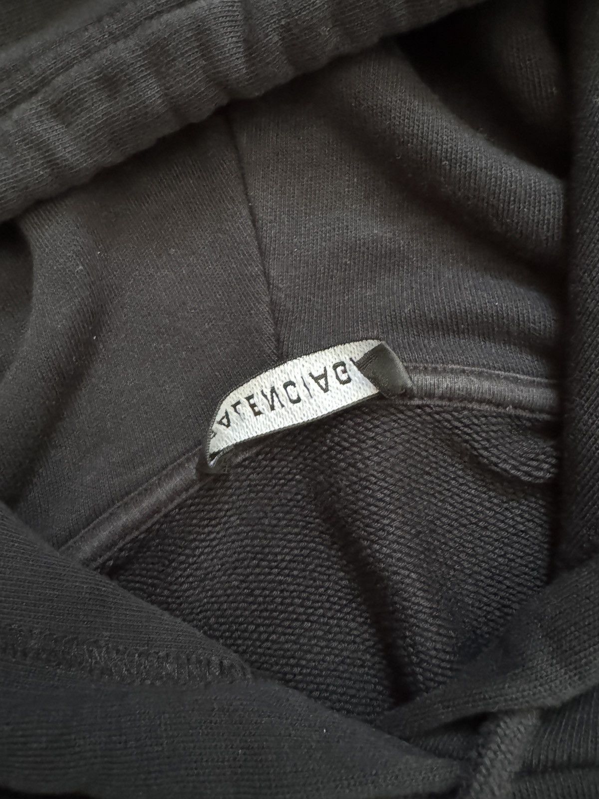 Balenciaga Balenciaga Rainbow Embroidered BB Hoodie Size US M / EU 48-50 / 2 - 4 Thumbnail
