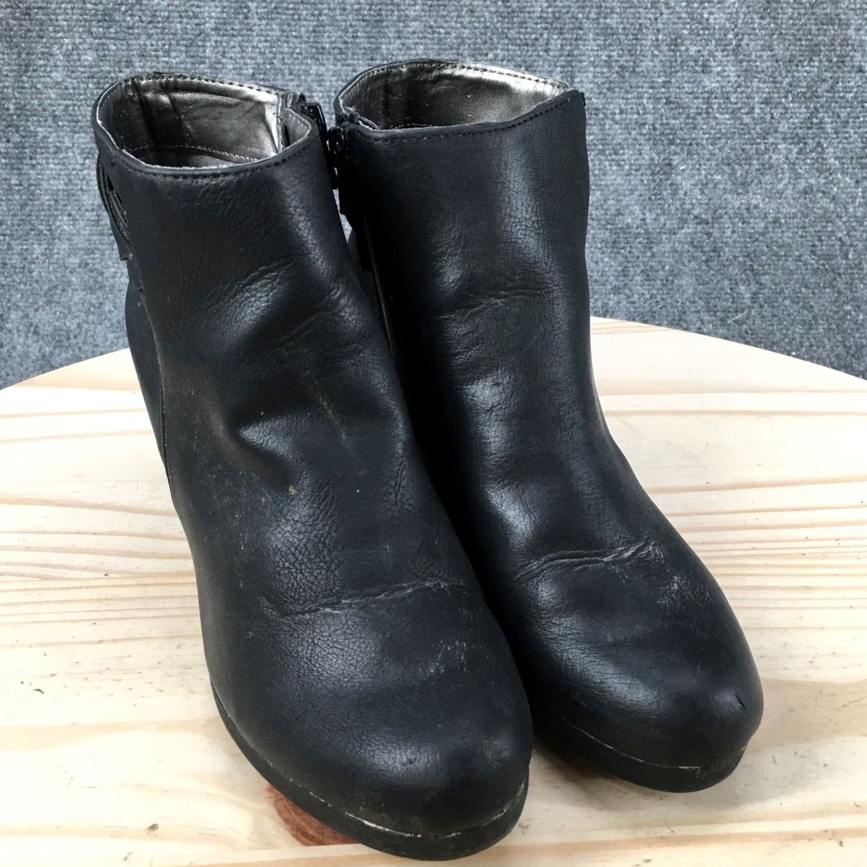 Vintage LifeStride Boots Womens 7 Wide Natalia Ankle Booties Wedge Black Faux Leather Boots Size US 7 / IT 37 - 3 Thumbnail