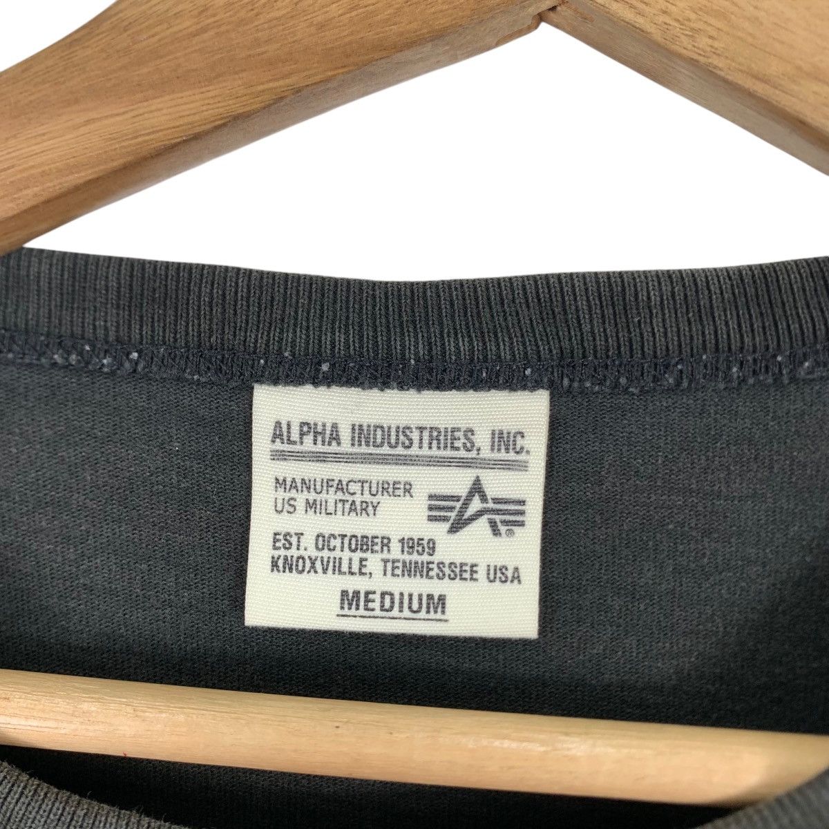 Alpha Industries × Vintage Vintage ALPHA INDUSTRIES Heavyweight Cotton Tee Shirt Size US M / EU 48-50 / 2 - 5 Thumbnail