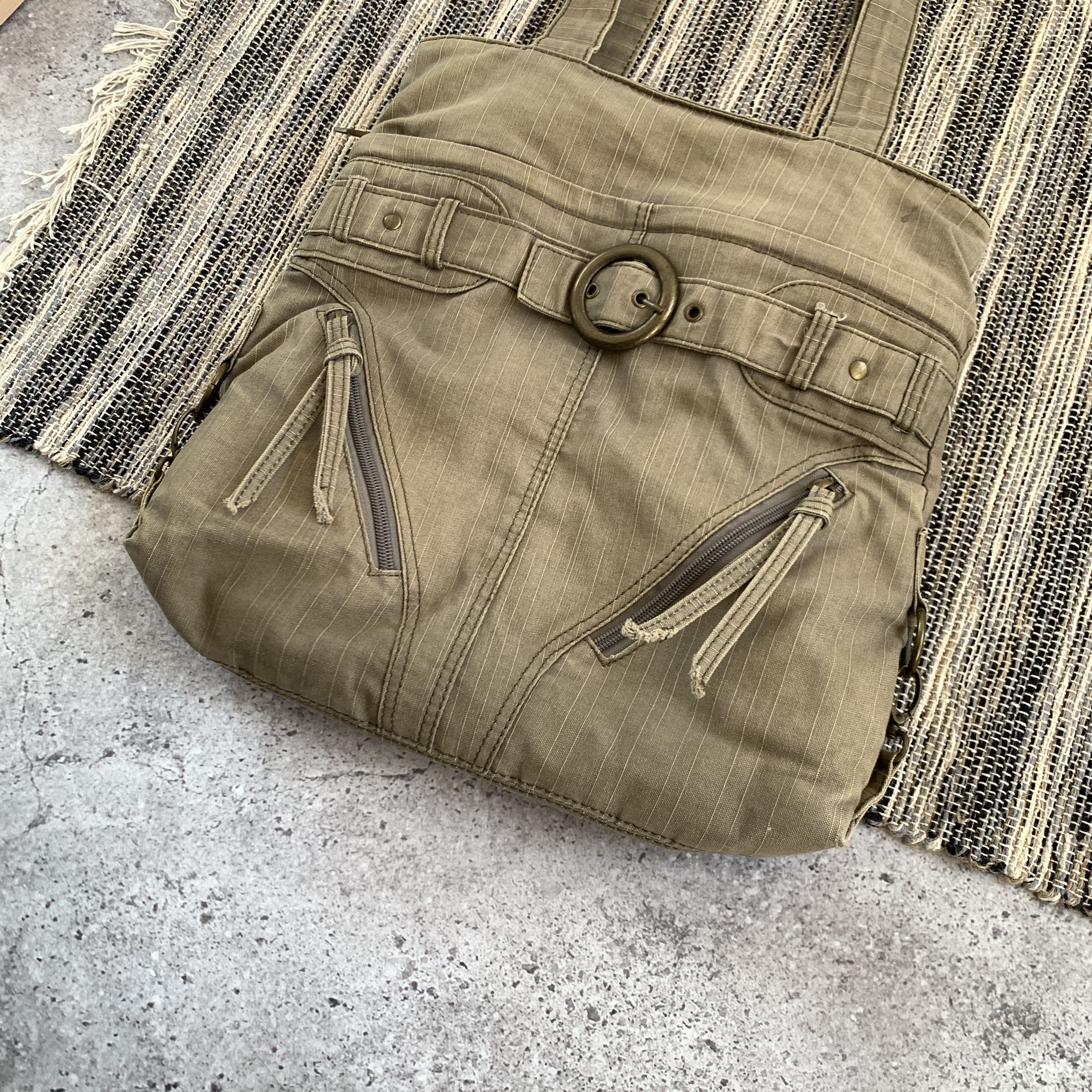 Vintage Vintage Y2K Khaki Millitary Shoulder Handle Avantgarde Bag Size ONE SIZE - 5 Thumbnail
