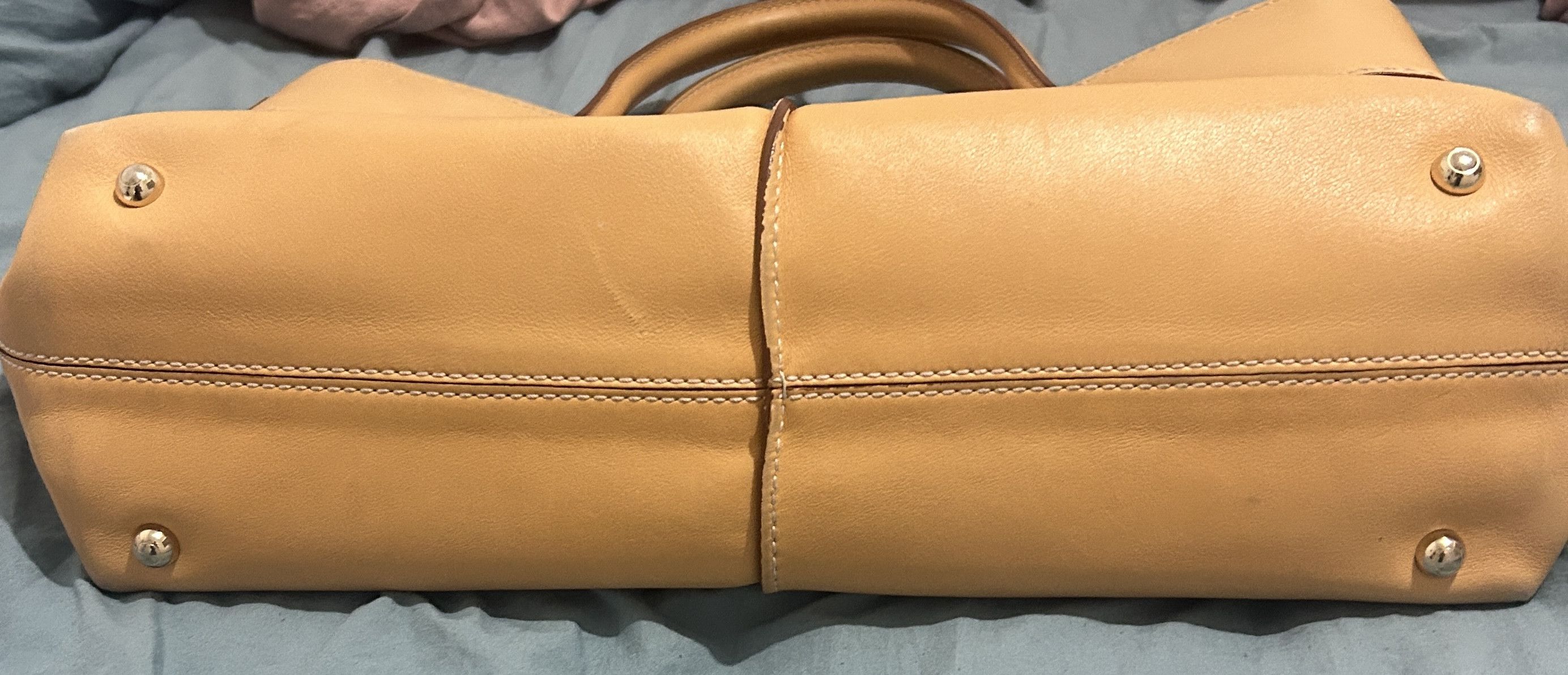 Tod's Tod’s Bag Shoulder Bag Top Handle Bag Leather in Beige Size ONE SIZE - 3 Thumbnail