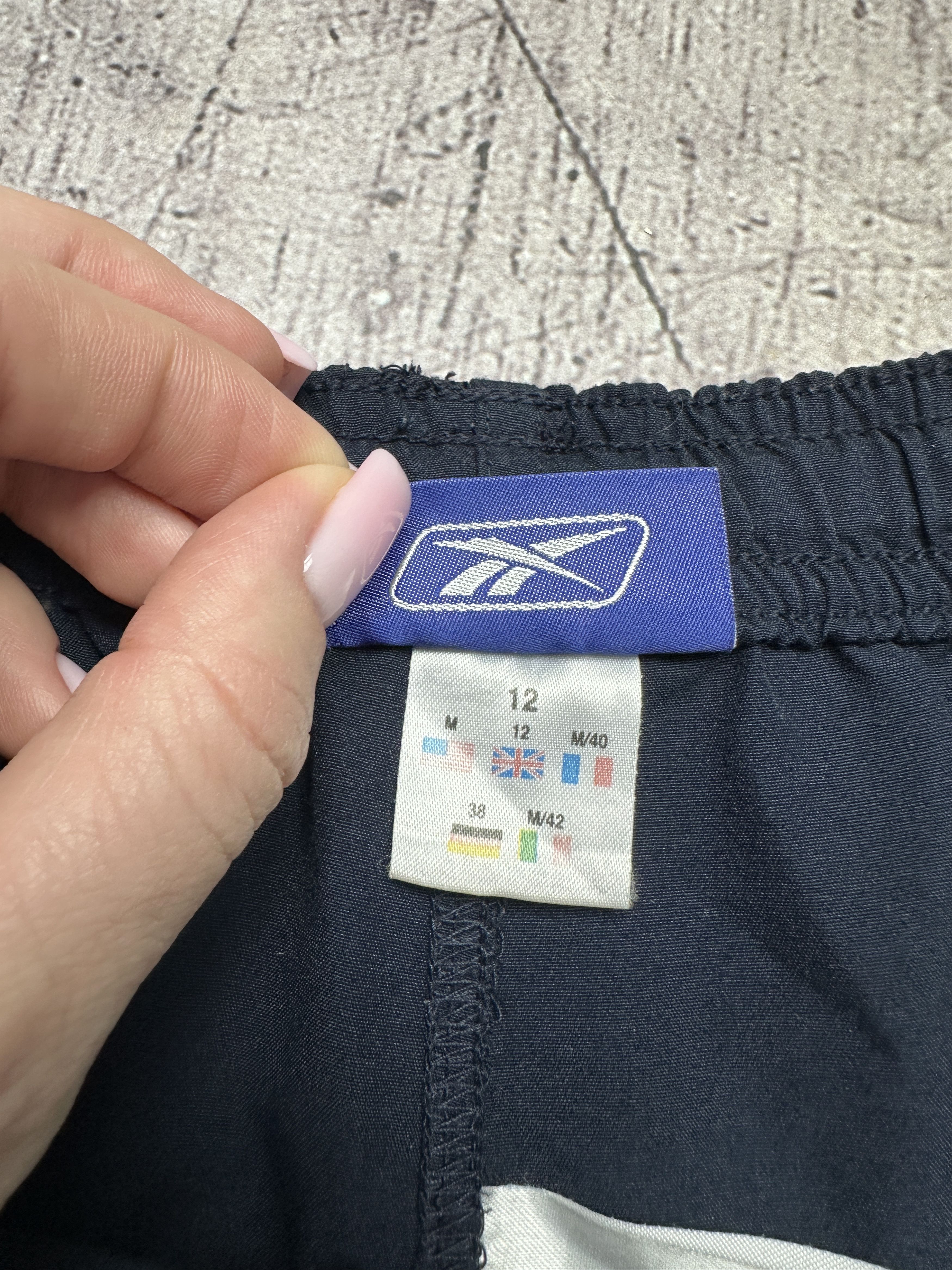 Reebok Reebok Vintage Womens Nylon Shorts Size 34" / US 12 / IT 48 - 6 Thumbnail