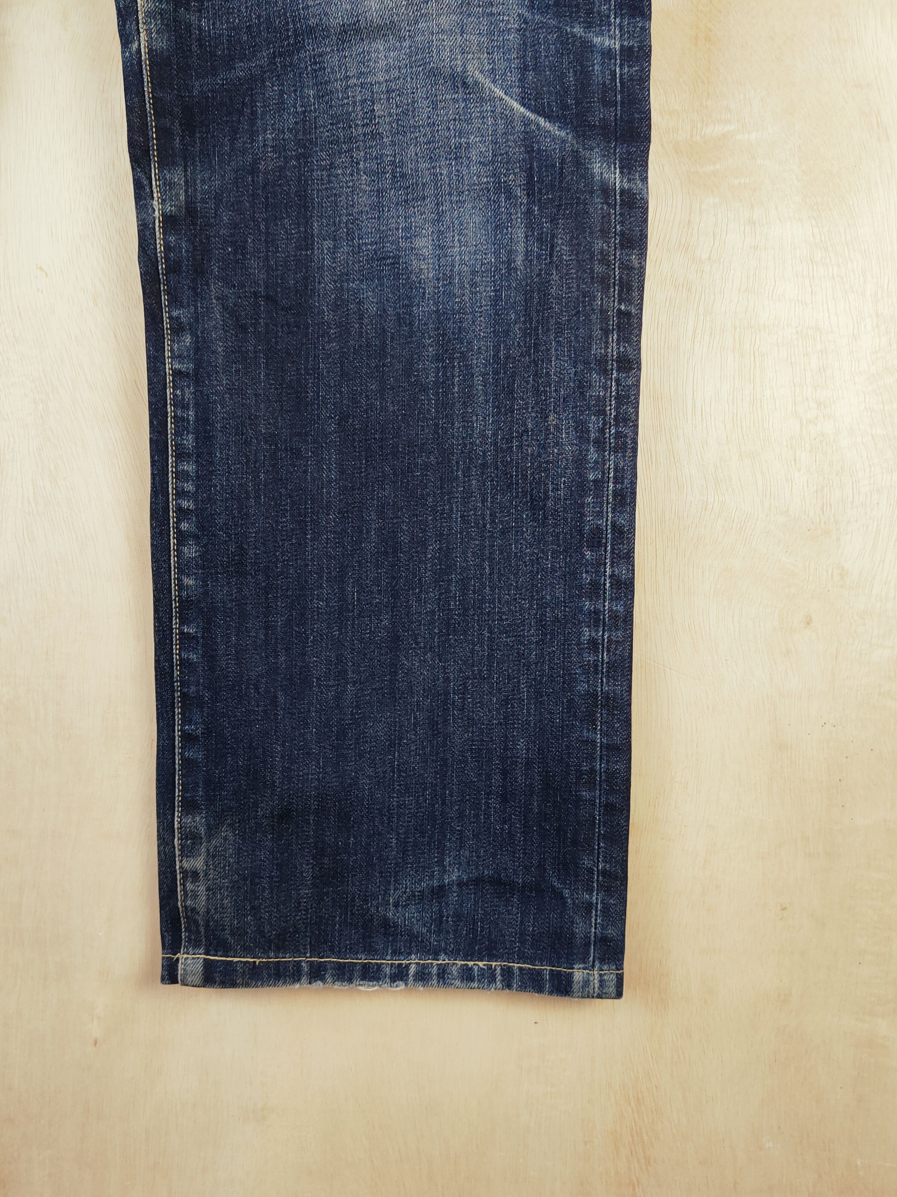 Japanese Brand Uniqlo Dark Blue Distressed Ripped Jeans #S2669 Size US 36 / EU 52 - 6 Thumbnail
