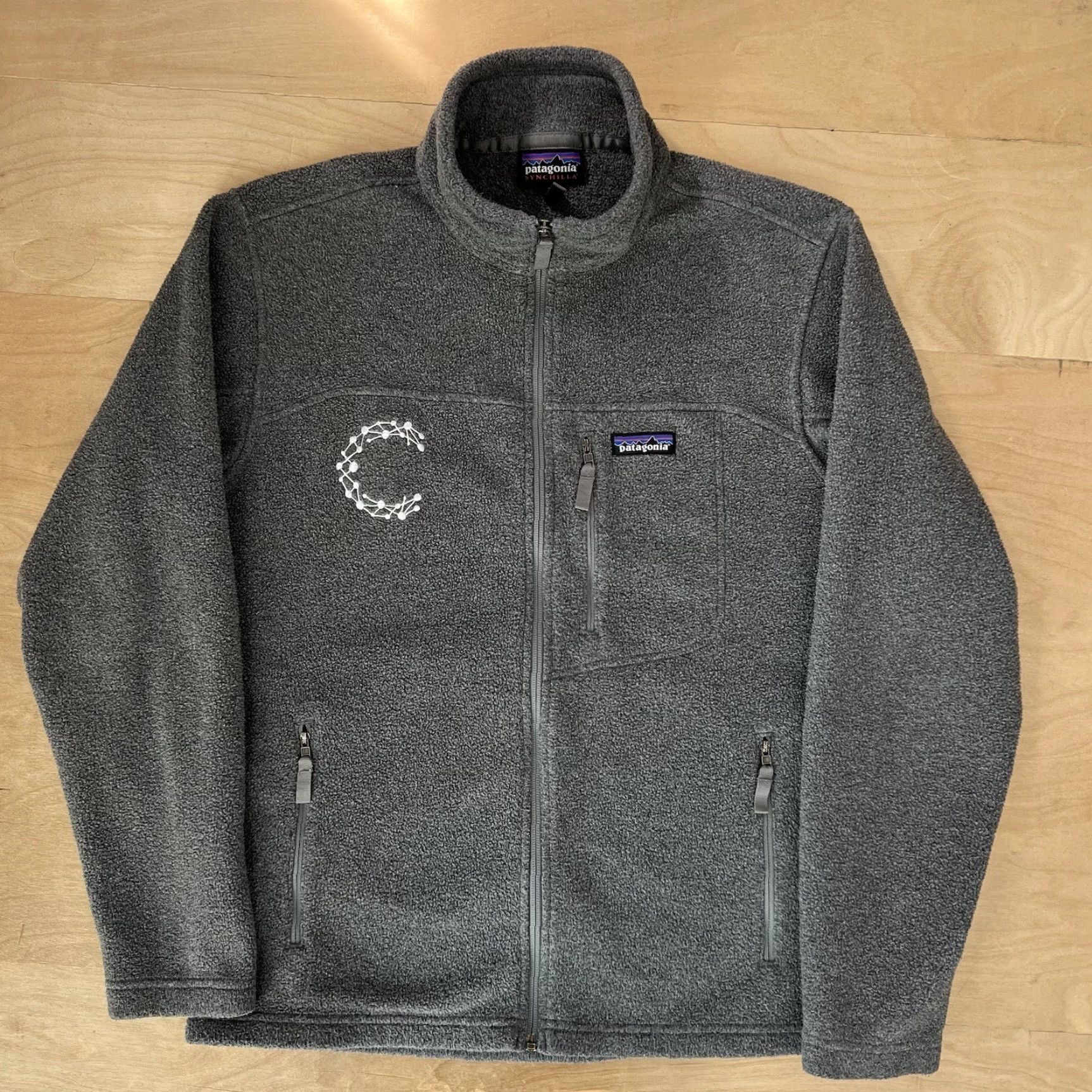 Patagonia Patagonia Synchilla Jacket Small Gray Full Zip Mens Vintage? No Size US S / EU 44-46 / 1 - 2 Thumbnail