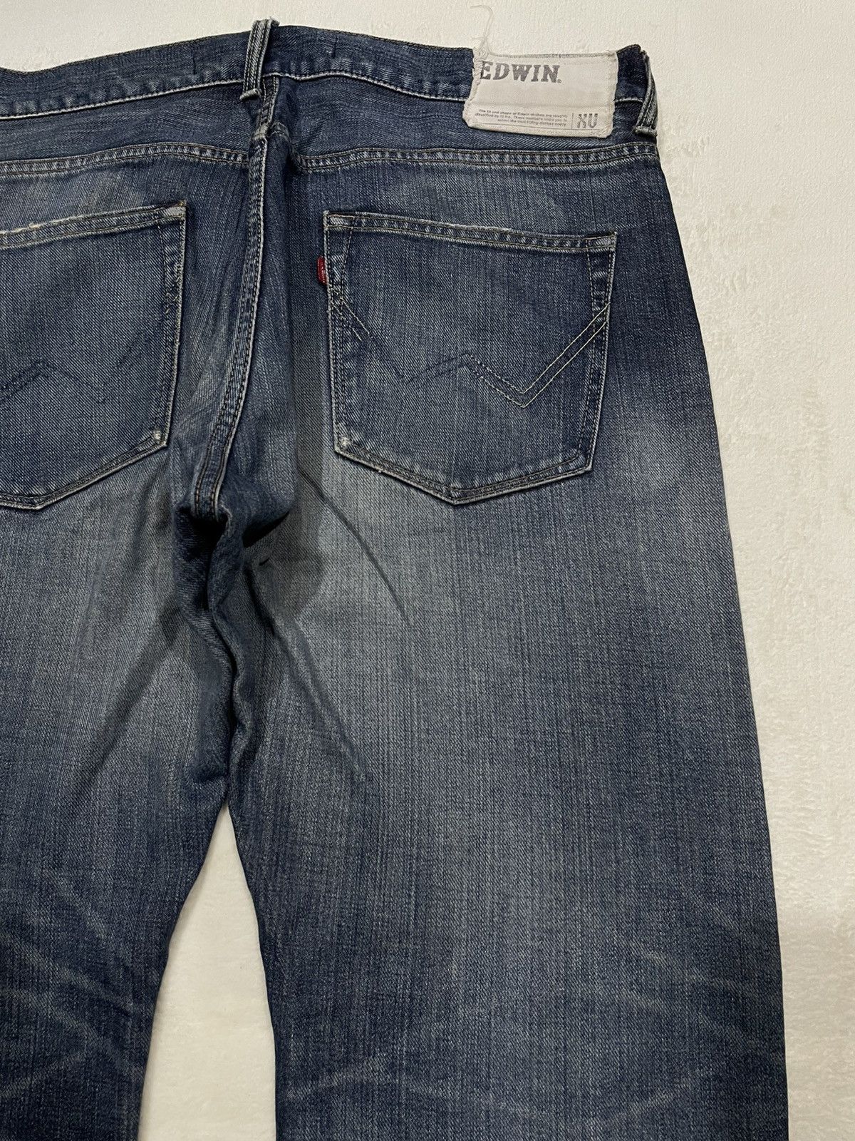 Edwin Vintage Edwin Straight Cut Distressed Faded Denim Jeans Size US 39 - 14 Thumbnail