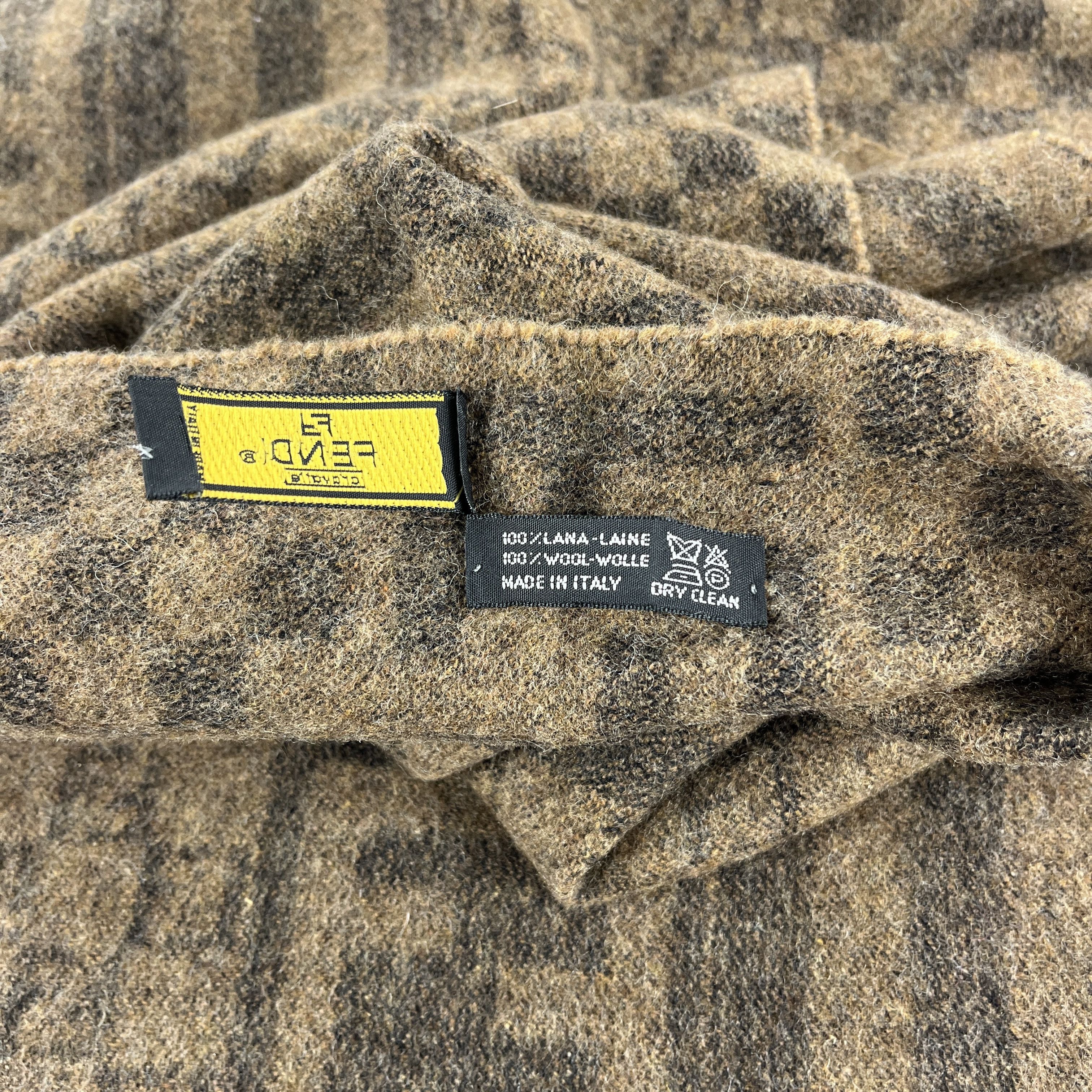 Fendi Fendi Scarf / Muffler / Neckwear K020 Size ONE SIZE - 6 Thumbnail