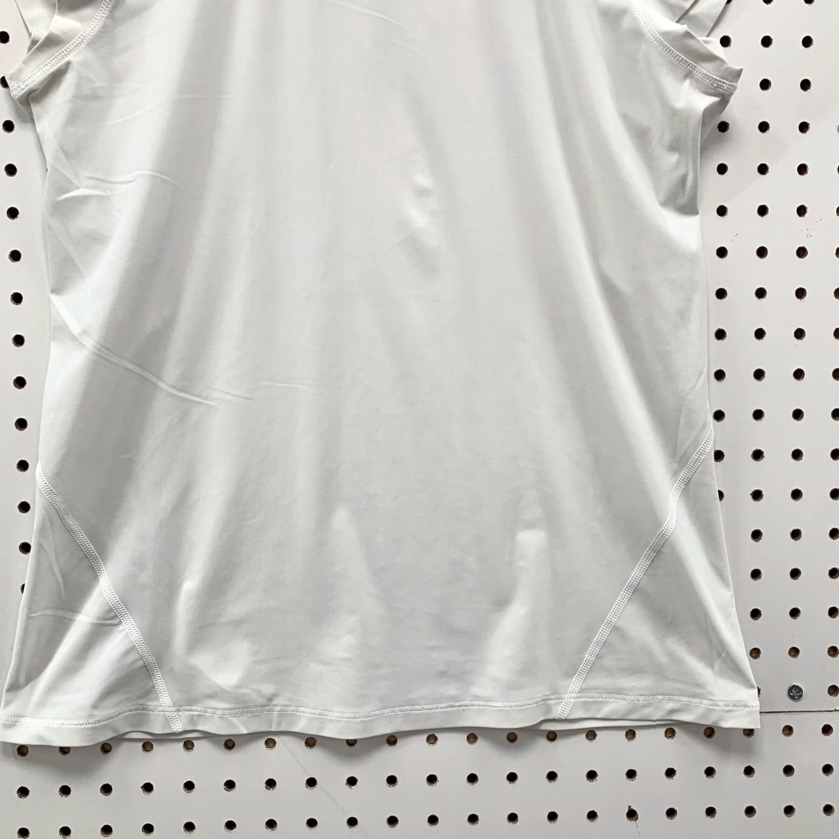 Lululemon VINTAGE Lululemon White Athletic Tank Shirt Sleeveless Womens Size 6 Tank Activewear Womens White 6 Size M / US 6-8 / IT 42-44 - 3 Thumbnail