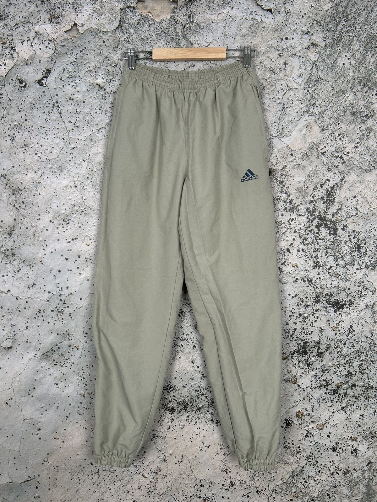 Adidas Vintage Adidas Sweatpants Drill Rap Baggy Streetwear 90s Size US 30 / EU 46 - 1 Thumbnail