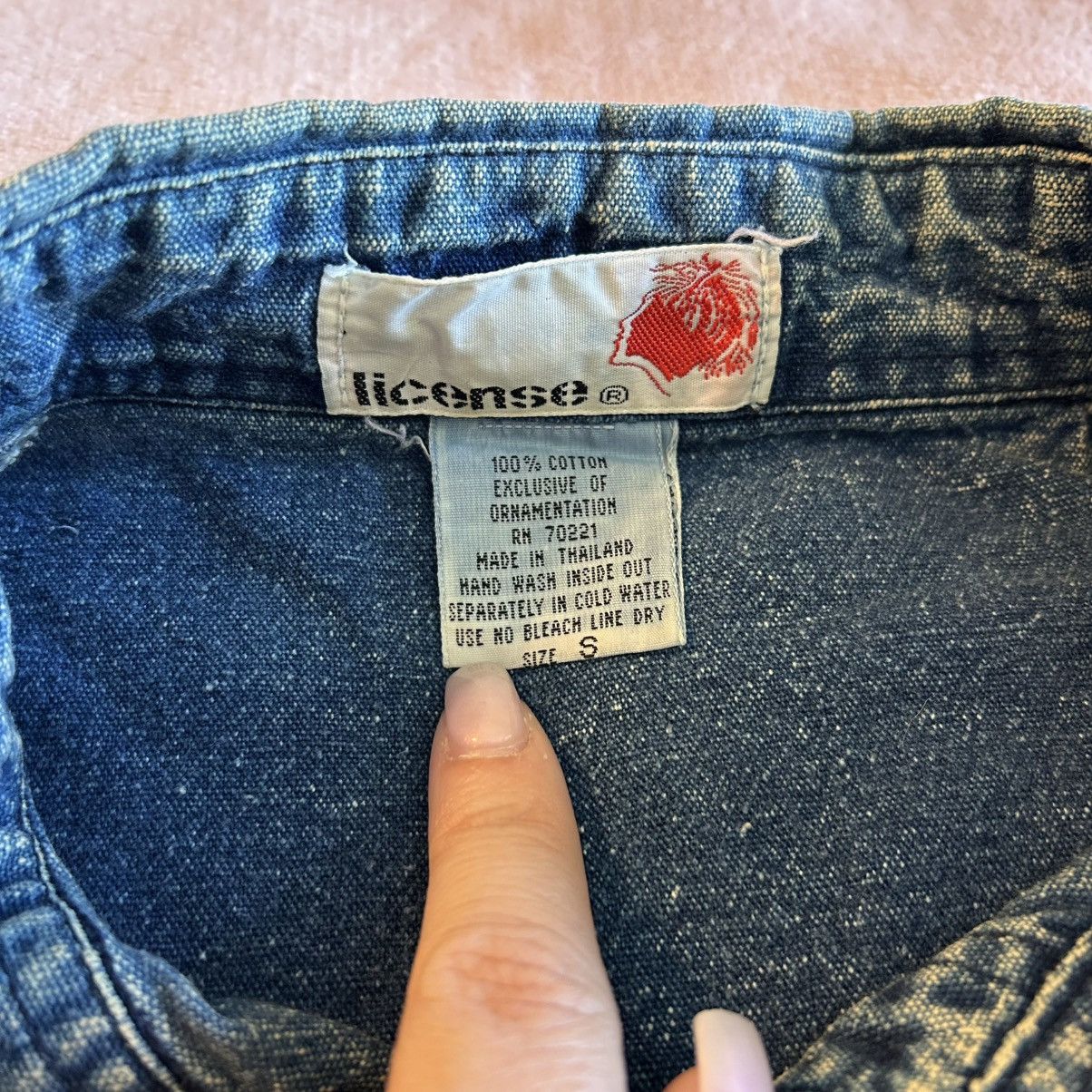 Other Vintage denim acid washed SS button down embroidered top S Size S / US 4 / IT 40 - 9 Thumbnail