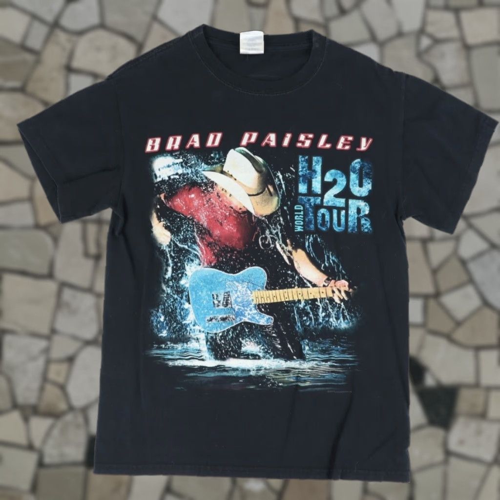 Gildan Brad Paisley H2O Tour Gildan Solid T-Shirt Black Men's S Size US S / EU 44-46 / 1 - 1 Thumbnail