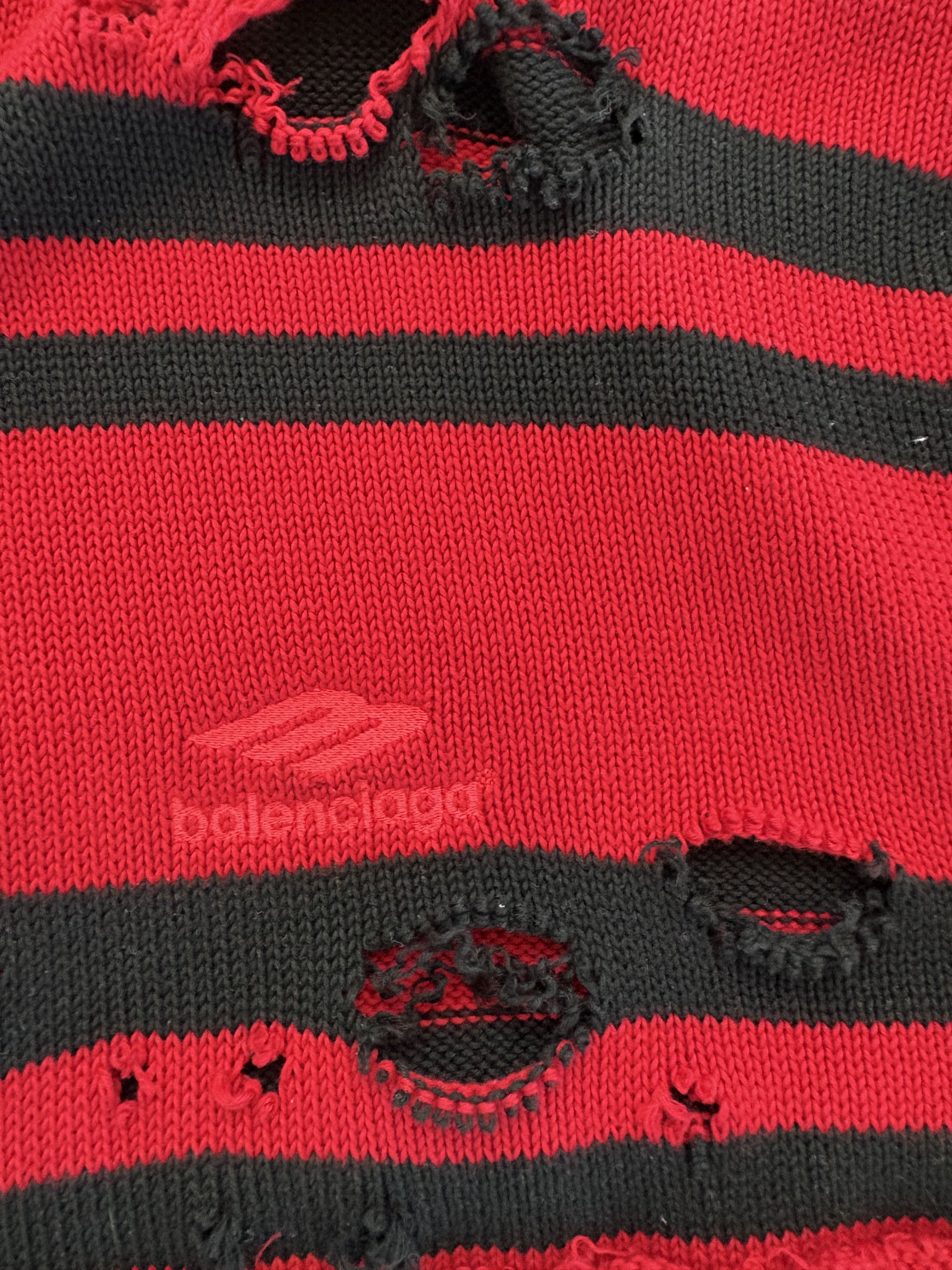 Balenciaga Balenciaga 3B Logo Destroyed Multiknit Sweater Size US XS / EU 42 / 0 - 3 Thumbnail